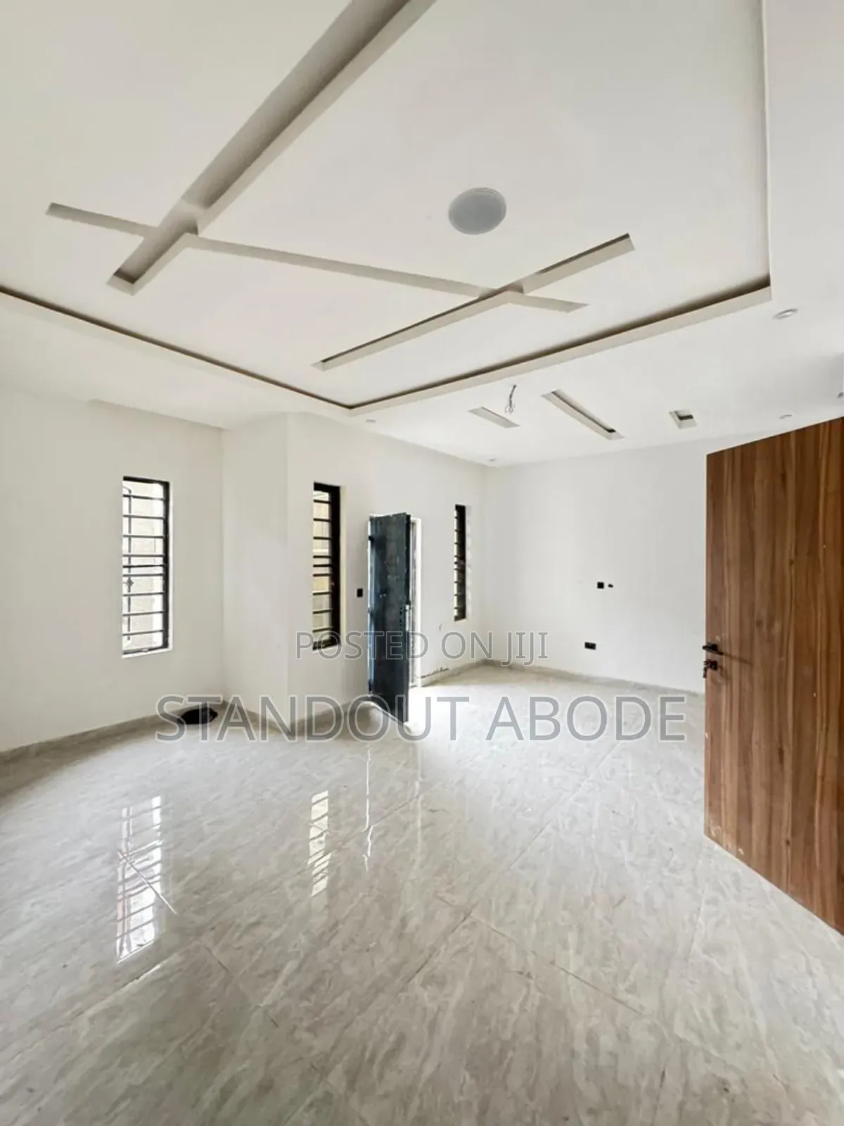 4bdrm Duplex in Inside An Estate, Omole Phase 2 for sale in Omole Phase 2