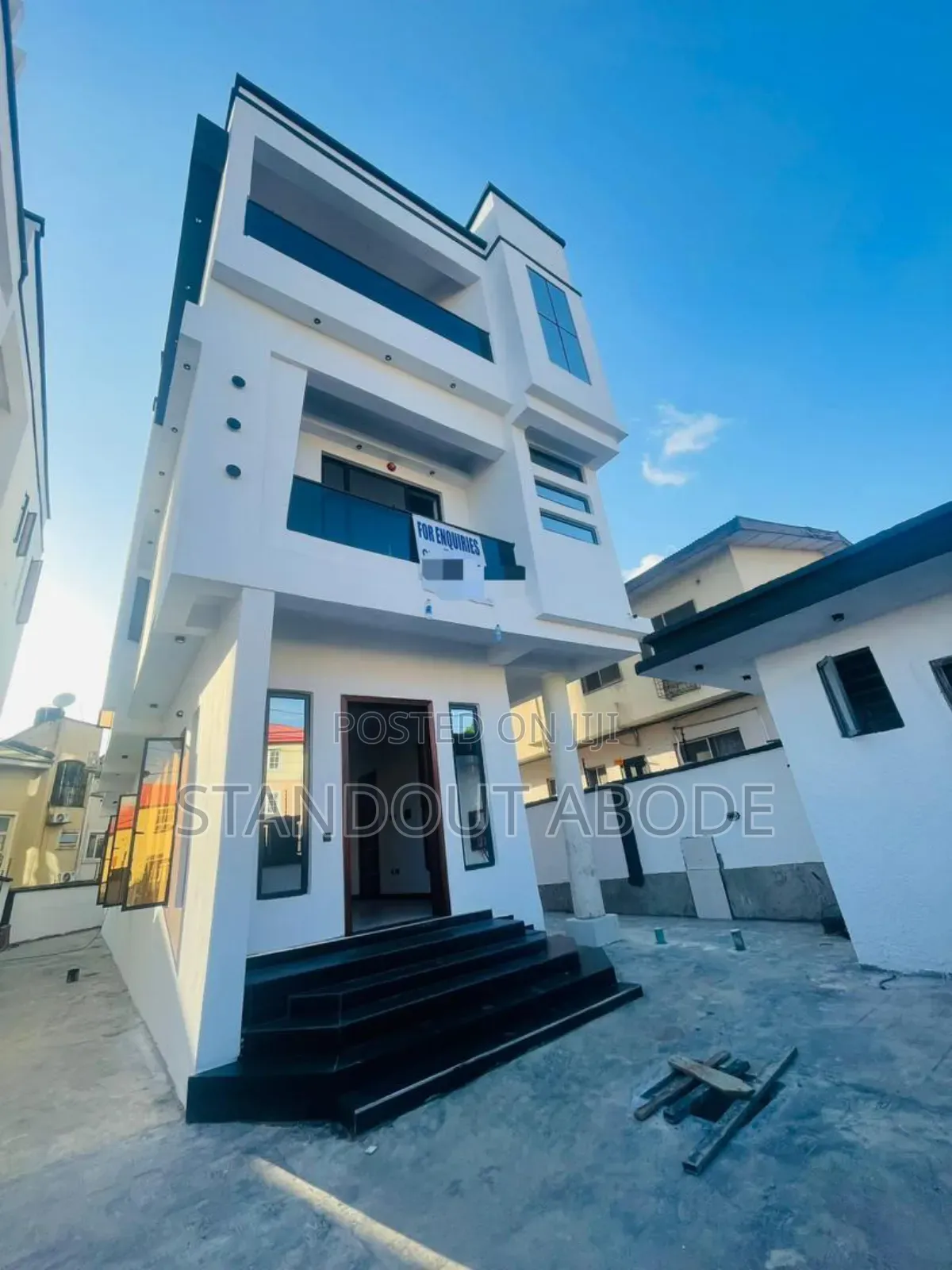 5bdrm Duplex in Inside A Gated, Omole Phase 2 for sale in Omole Phase 2