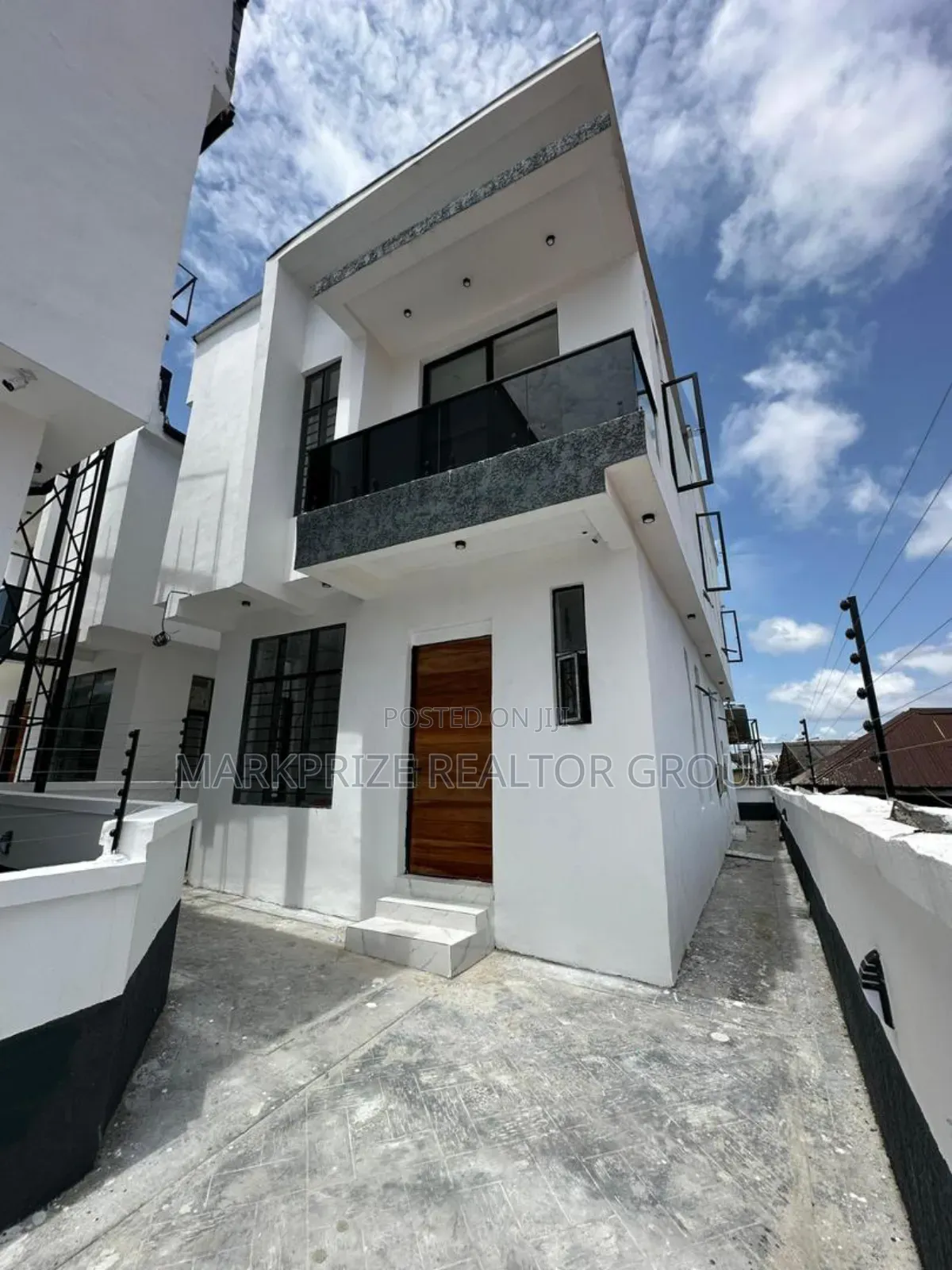 4bdrm Duplex in Ajah for sale in Ajah