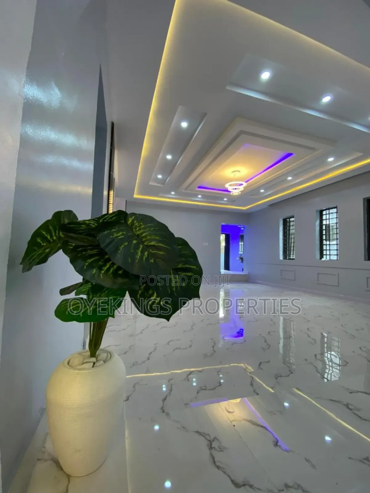 3bdrm Bungalow in Ateere, Akala Express for sale in Akala Express