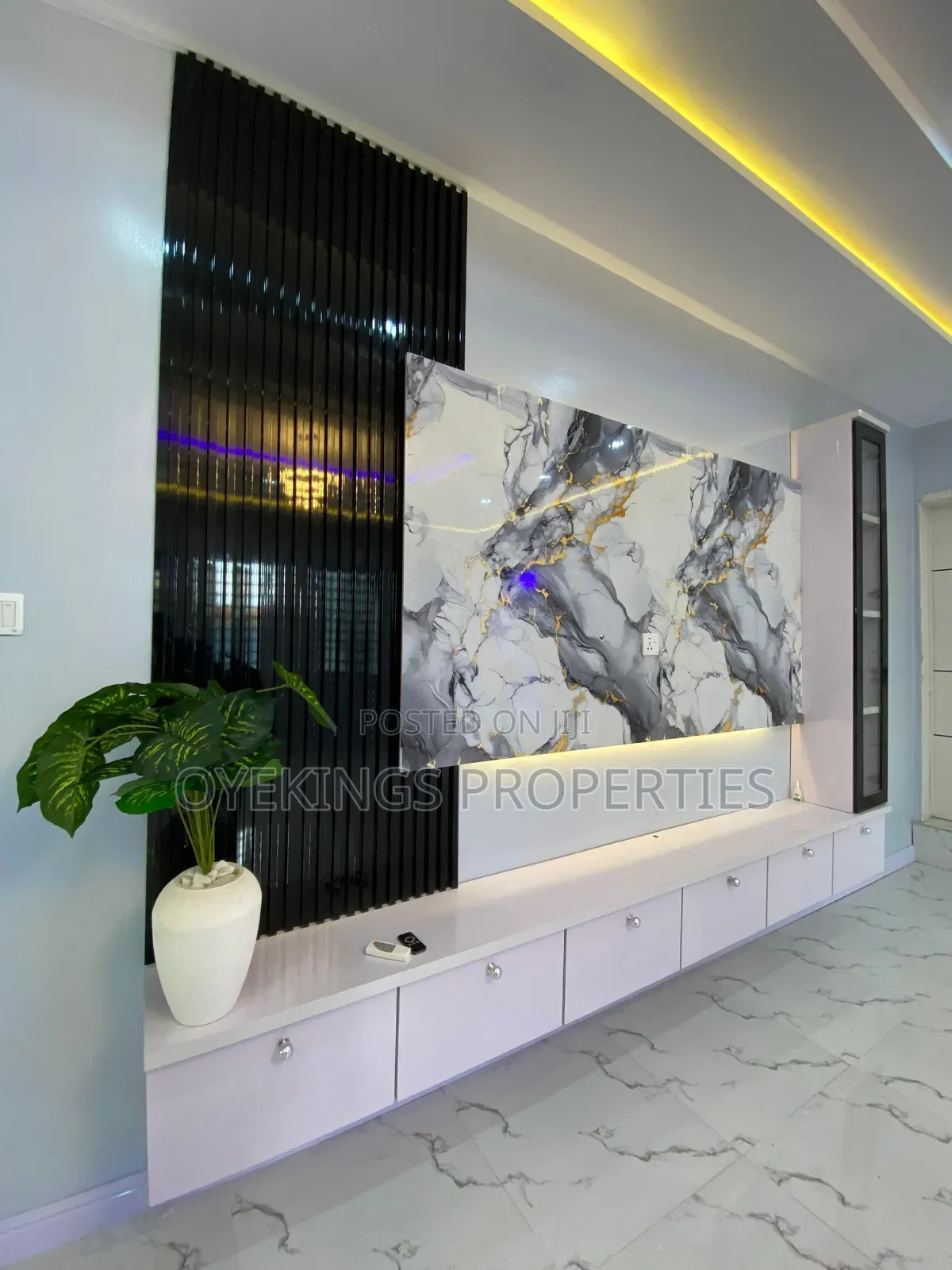 3bdrm Bungalow in Ateere, Akala Express for sale in Akala Express