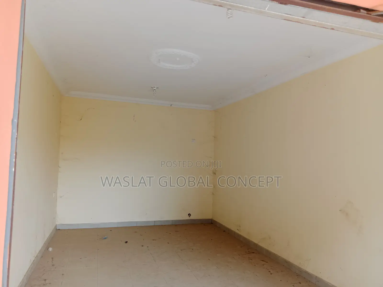 Big Shop Facing Main Road at Dada Estate Osogbo in Osogbo