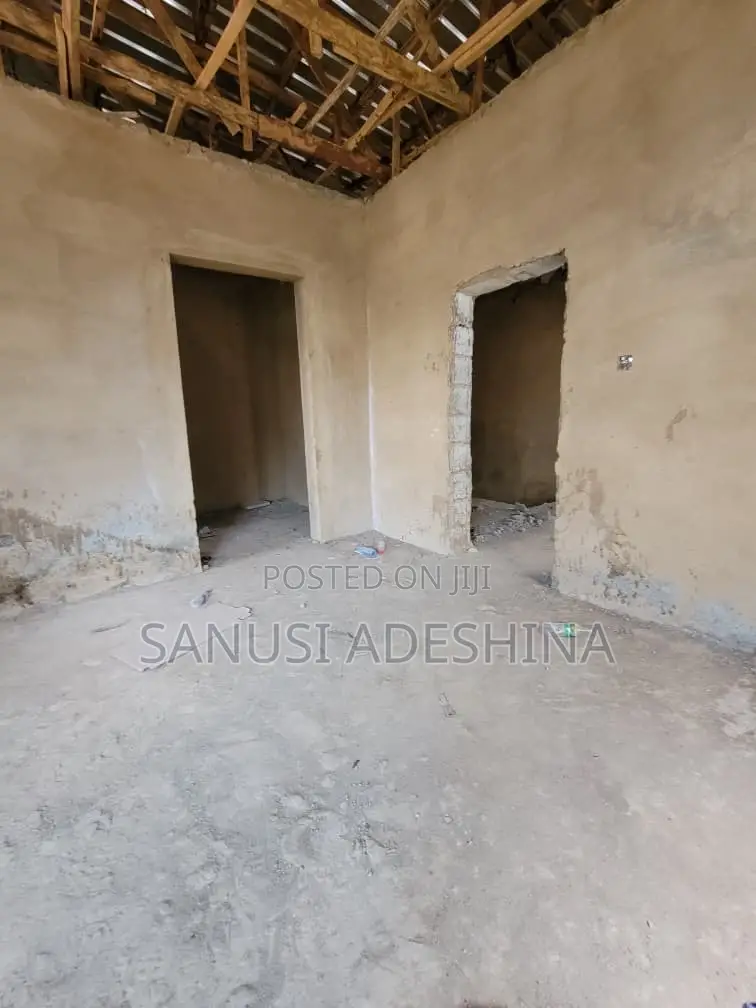 2bdrm Farm House in Life Camp By Fish for sale in Life Camp