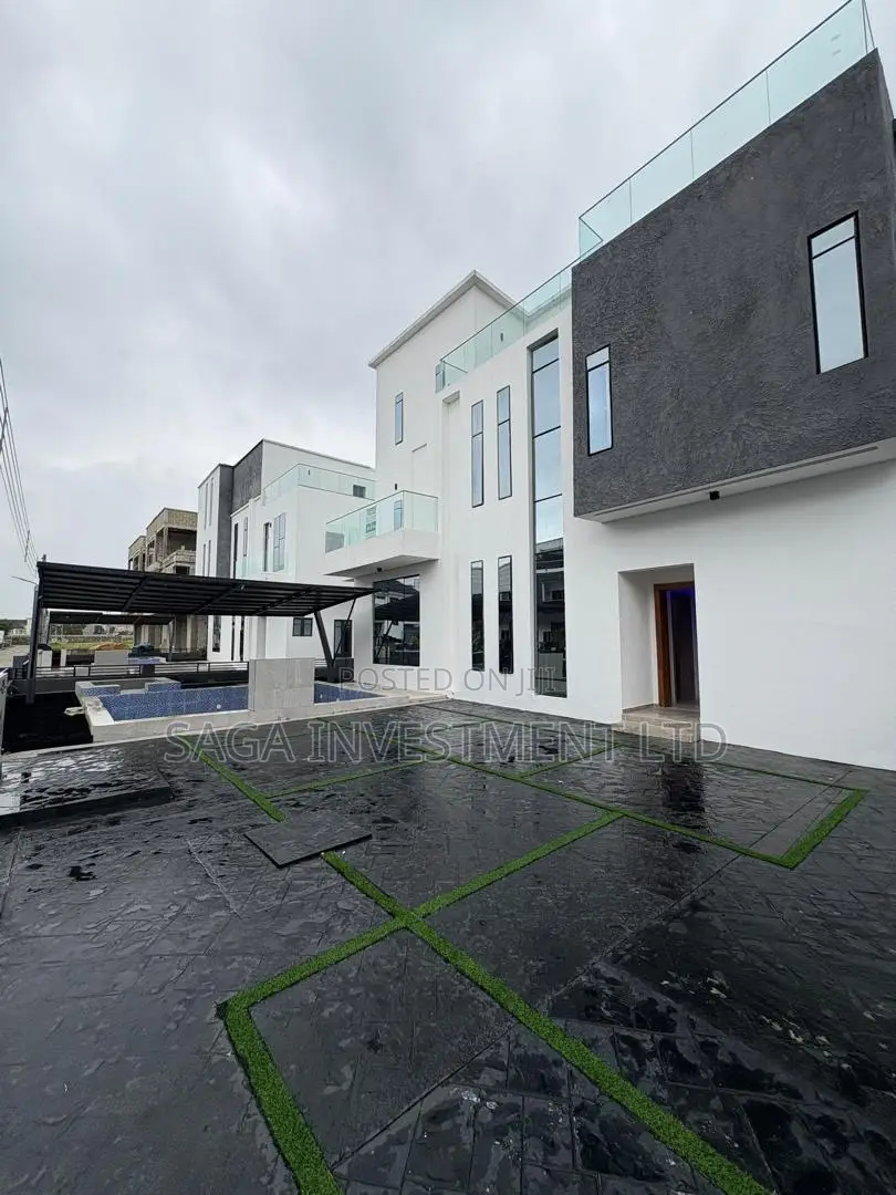 5bdrm Mansion in Victory Park Estate, Osapa london for sale in Osapa london