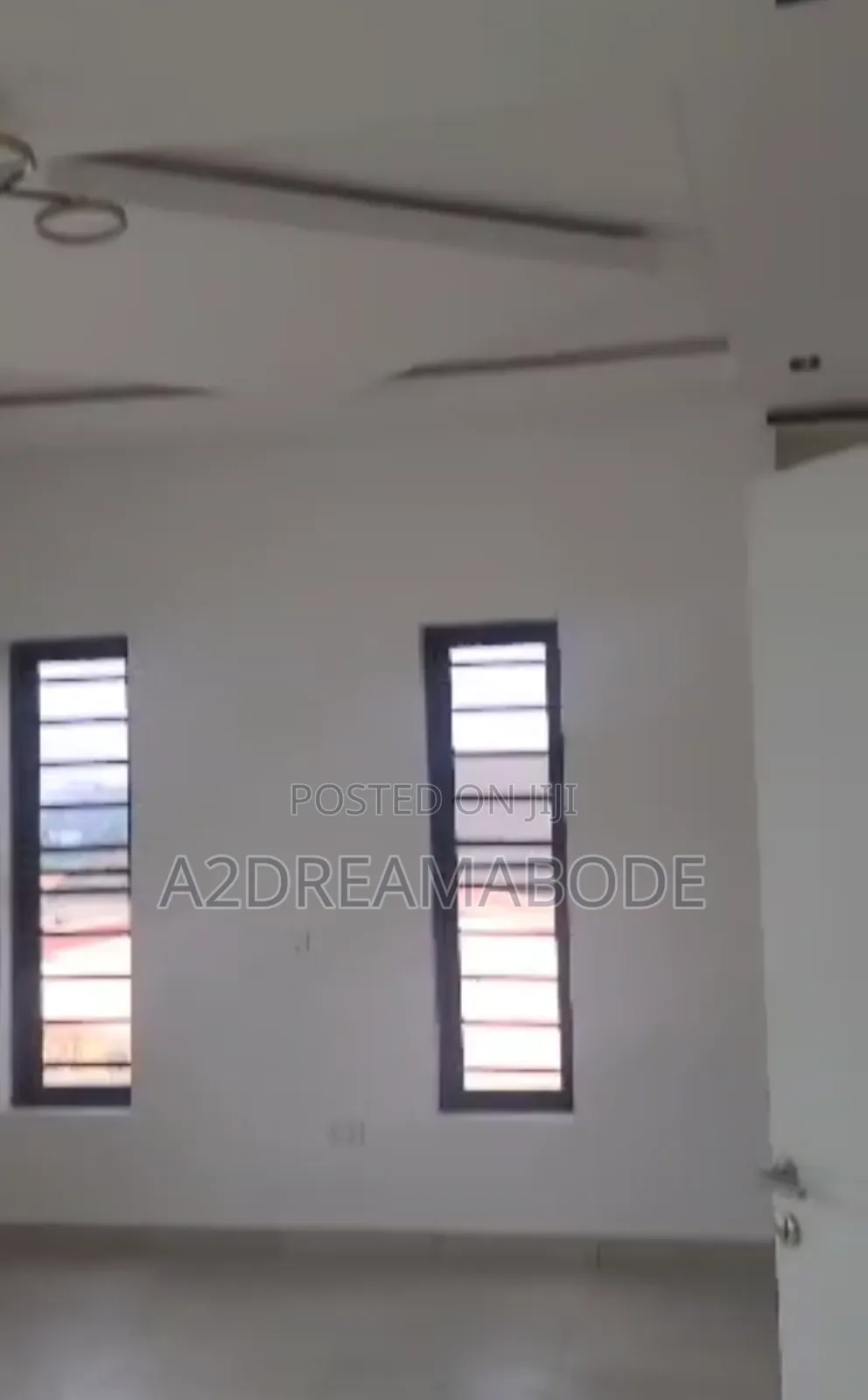 4bdrm Duplex in Omole Phase 2 for rent in Omole Phase 2