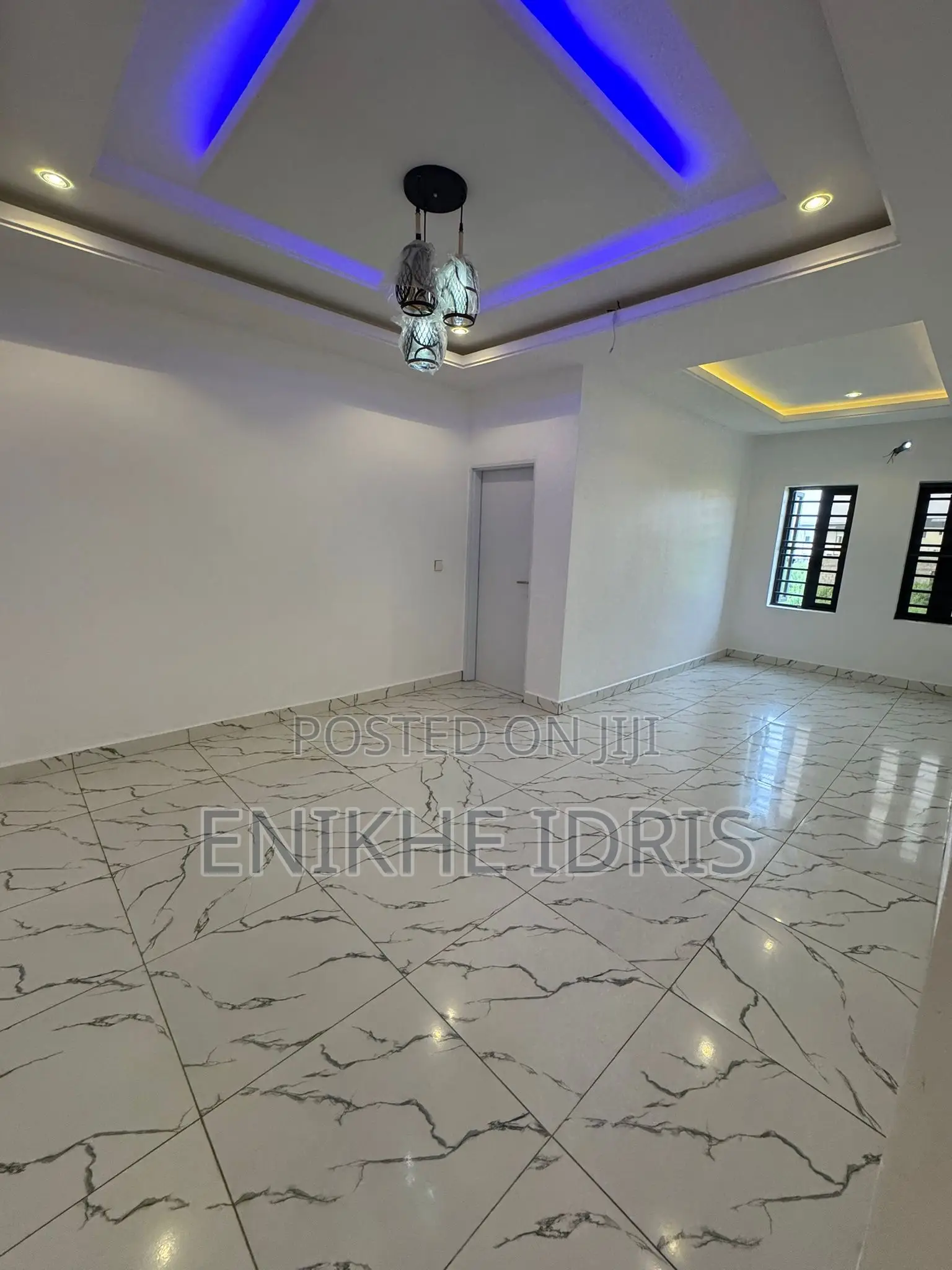 4bdrm Duplex in Lugbe District for sale in Lugbe District
