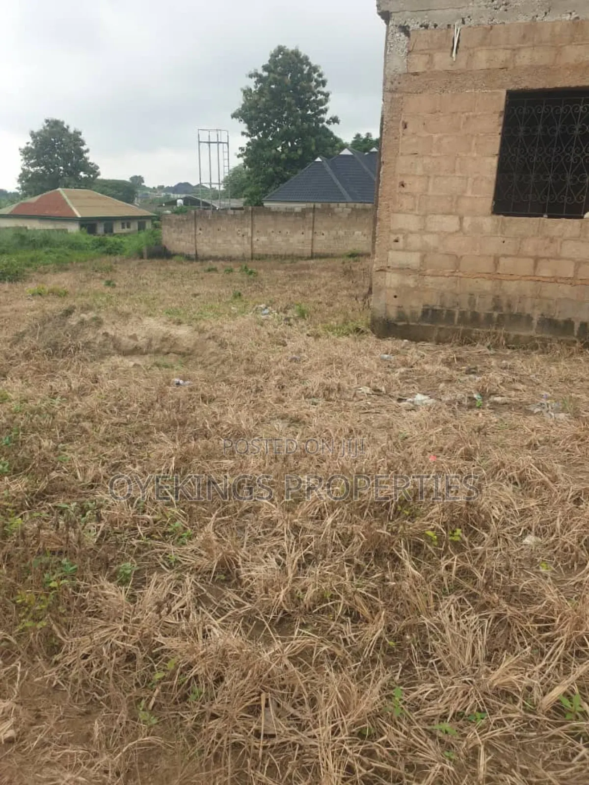 2bdrm Block of Flats in Oloola, Akala Express for sale in Akala Express