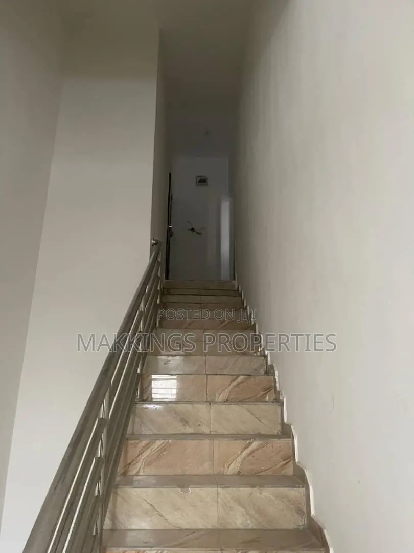 1bdrm Apartment in Agungi for rent in Agungi