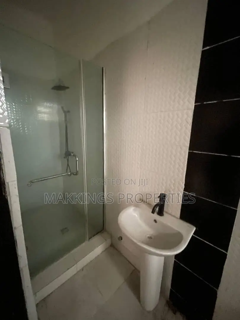 1bdrm Apartment in Agungi for rent in Agungi