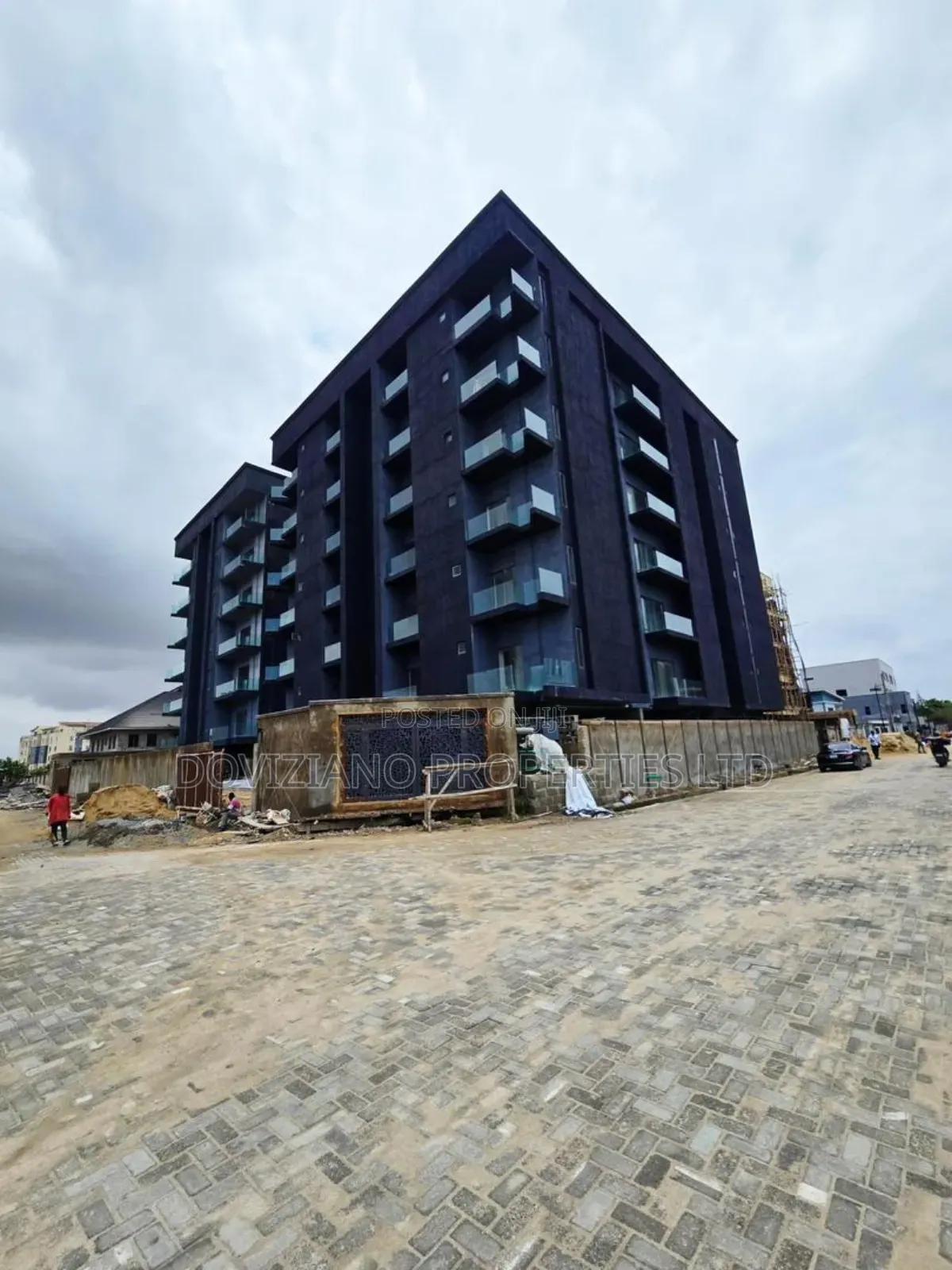 3bdrm Apartment in Ikate for sale in Ikate