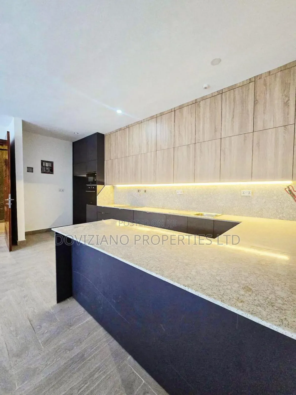 3bdrm Apartment in Ikate for sale in Ikate