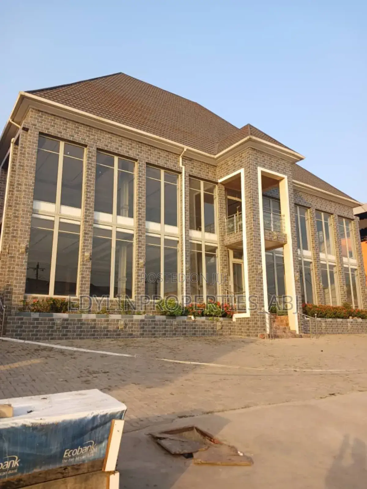 Plaza at Gwarimpa FCT Abuja in Gwarinpa