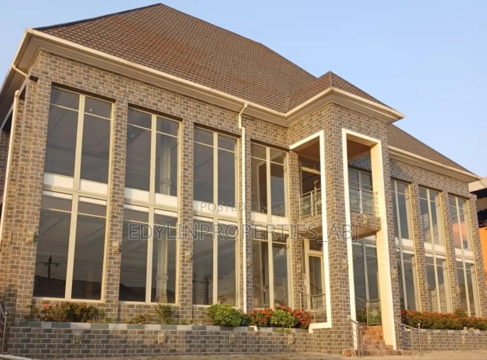 Plaza at Gwarimpa FCT Abuja in Gwarinpa