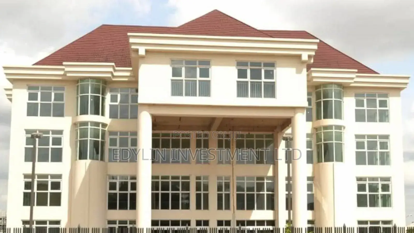 Office Space , C of O at Jabi FCT Abuja in Jabi
