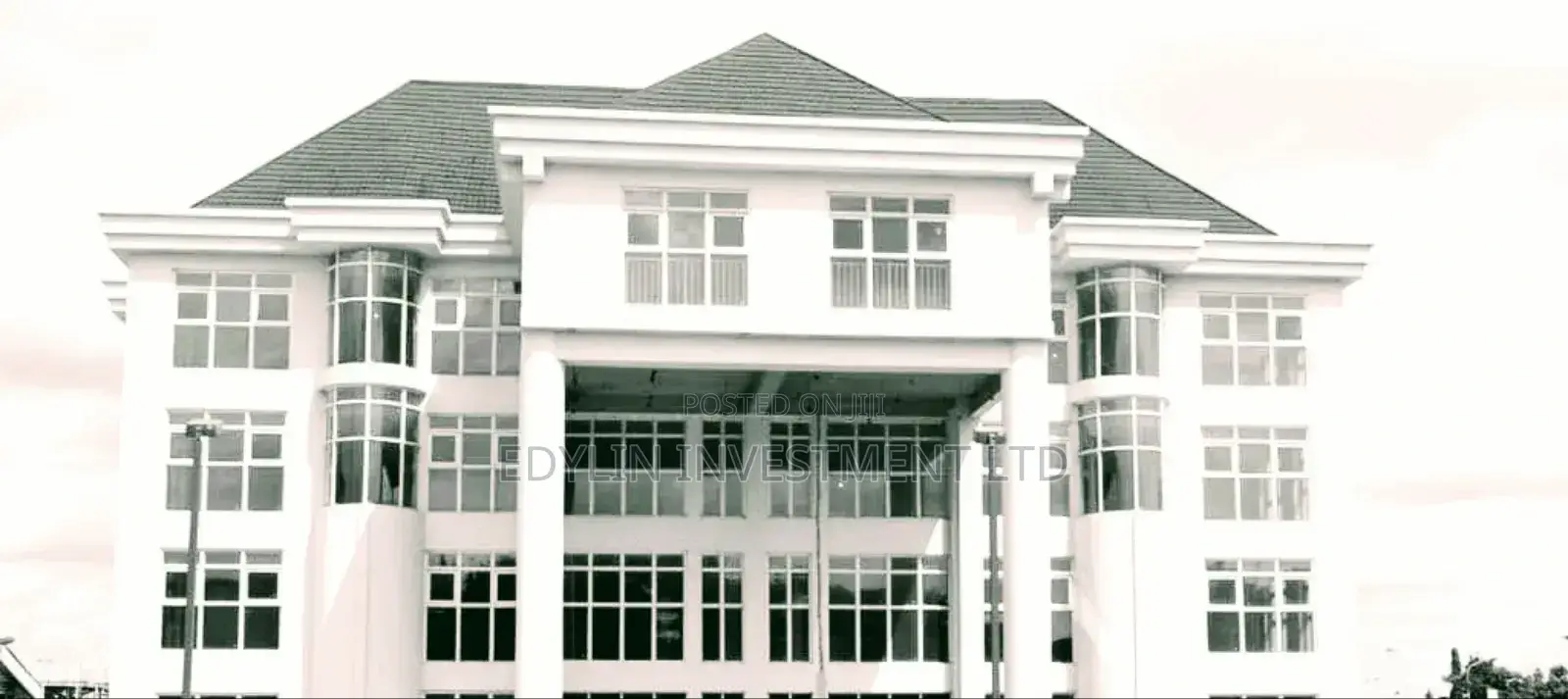 Office Space , C of O at Jabi FCT Abuja in Jabi