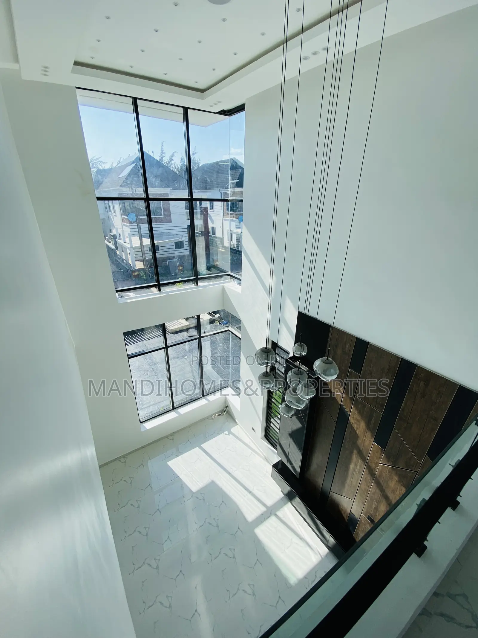 5bdrm Duplex in Lekki for sale in Lekki