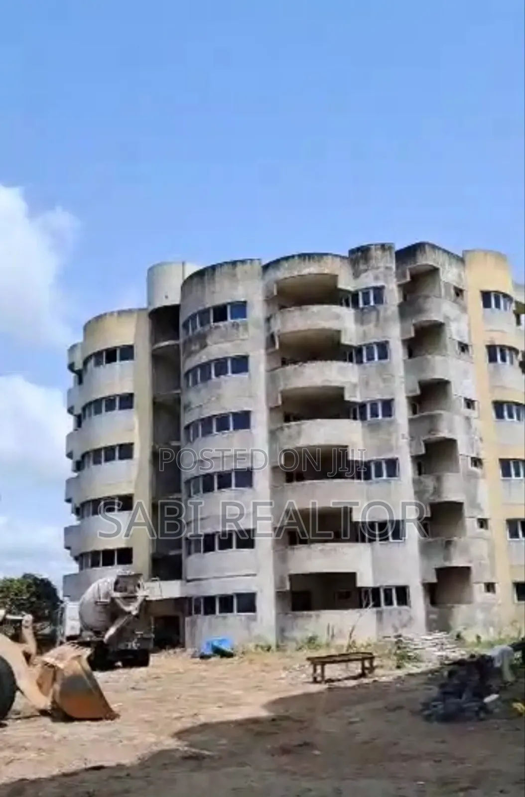 Furnished 3bdrm Block of Flats in Marina Road, Apapa, for sale in Apapa