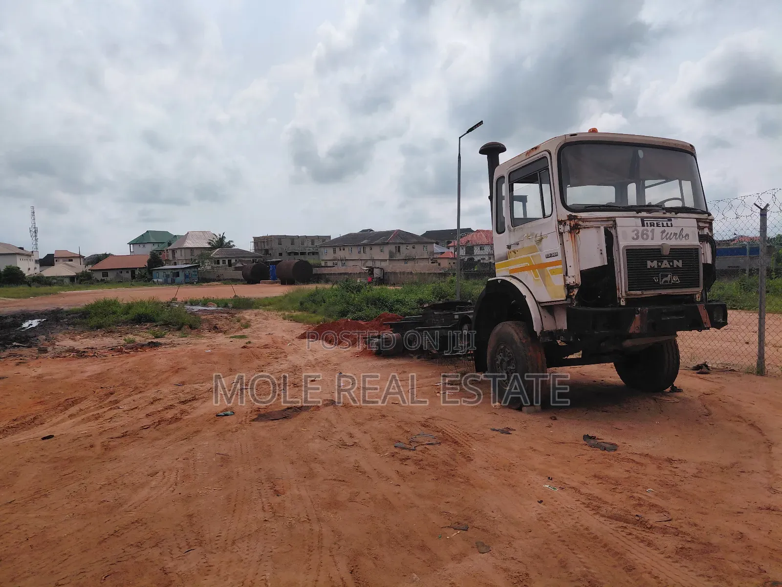 16 Acers of Land Along Lagos Ibadan Expressway in Obafemi-Owode
