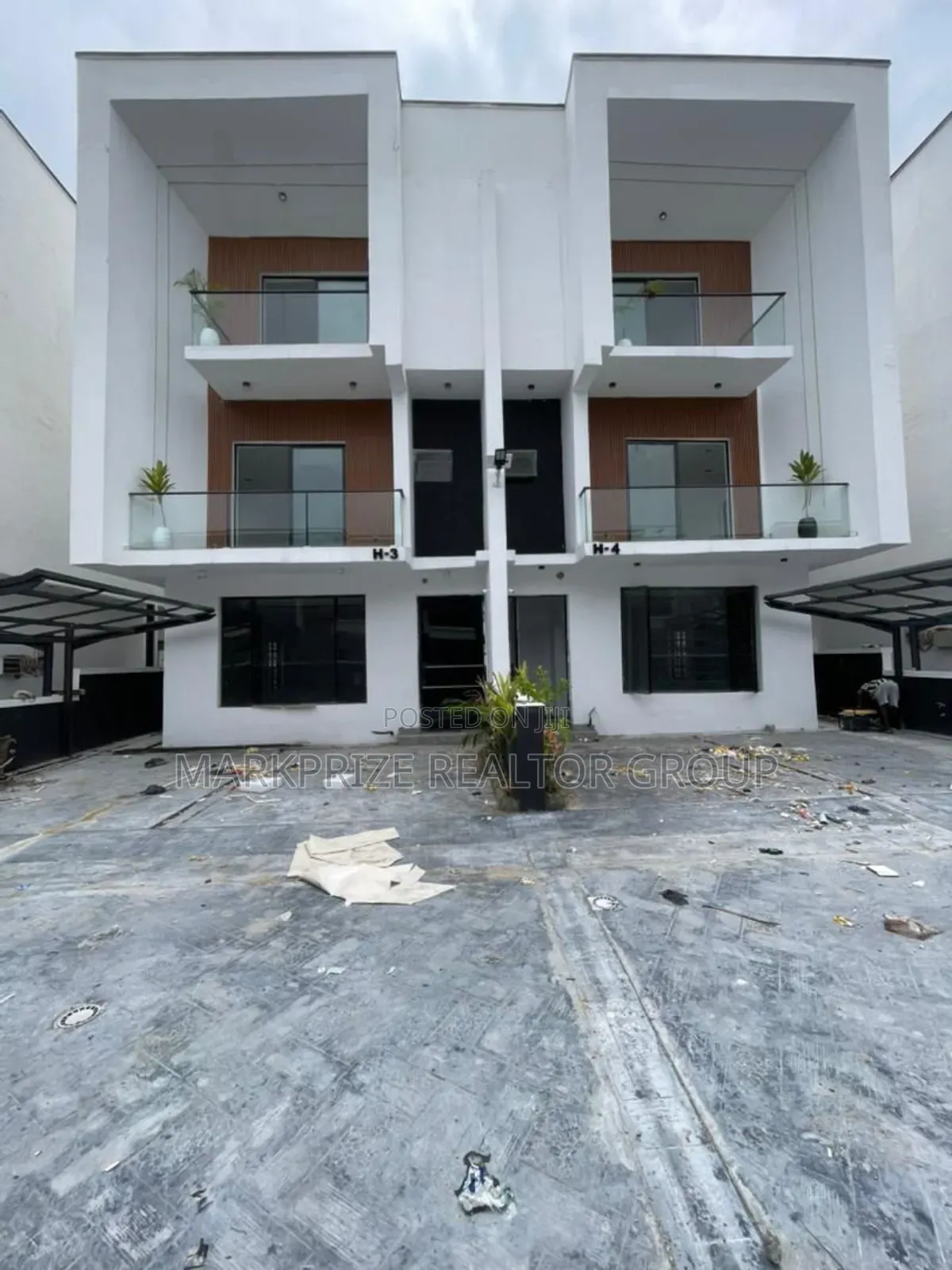 4bdrm Duplex in Lekki for sale in Lekki