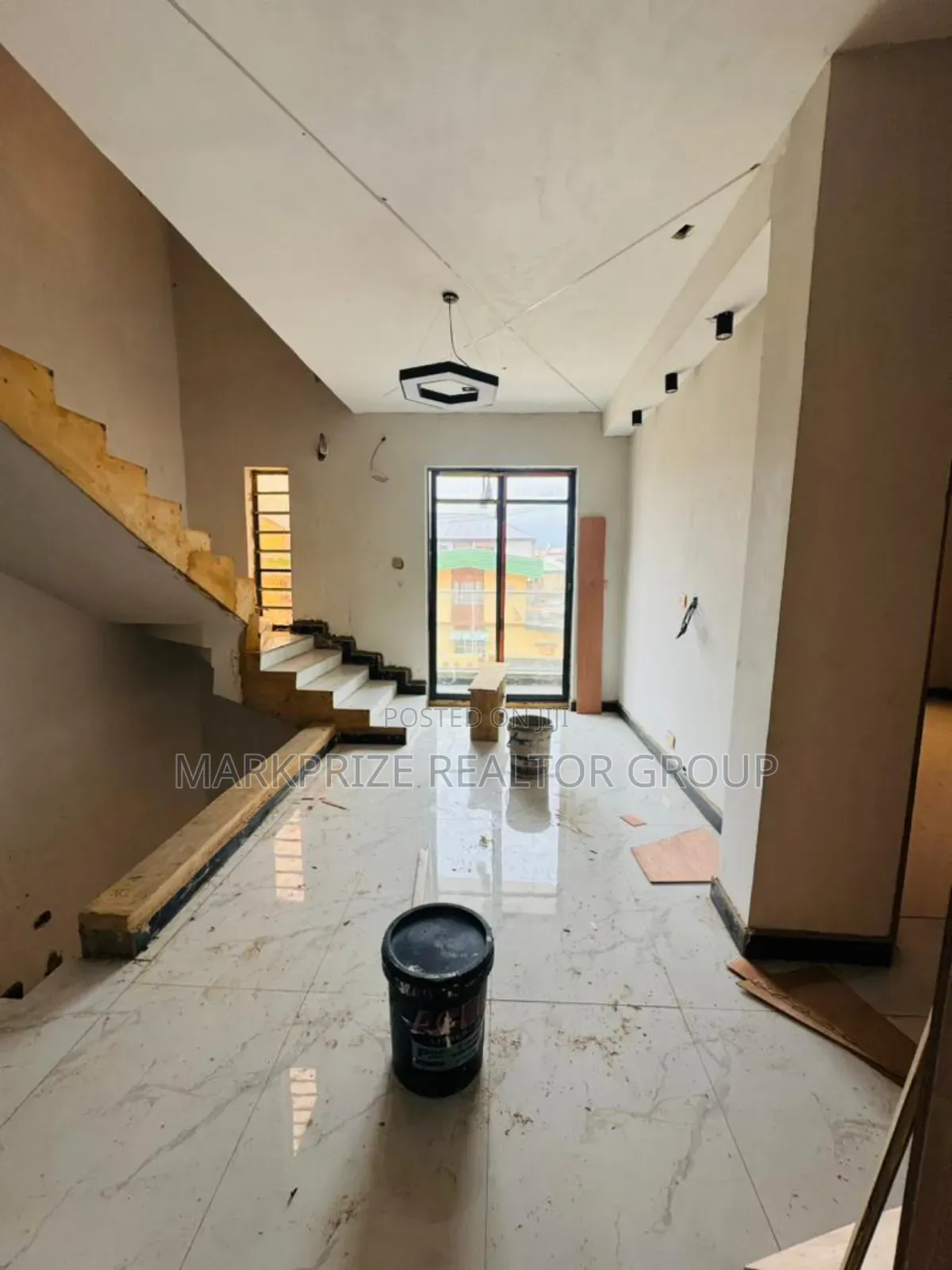 4bdrm Duplex in Berger for sale in Berger