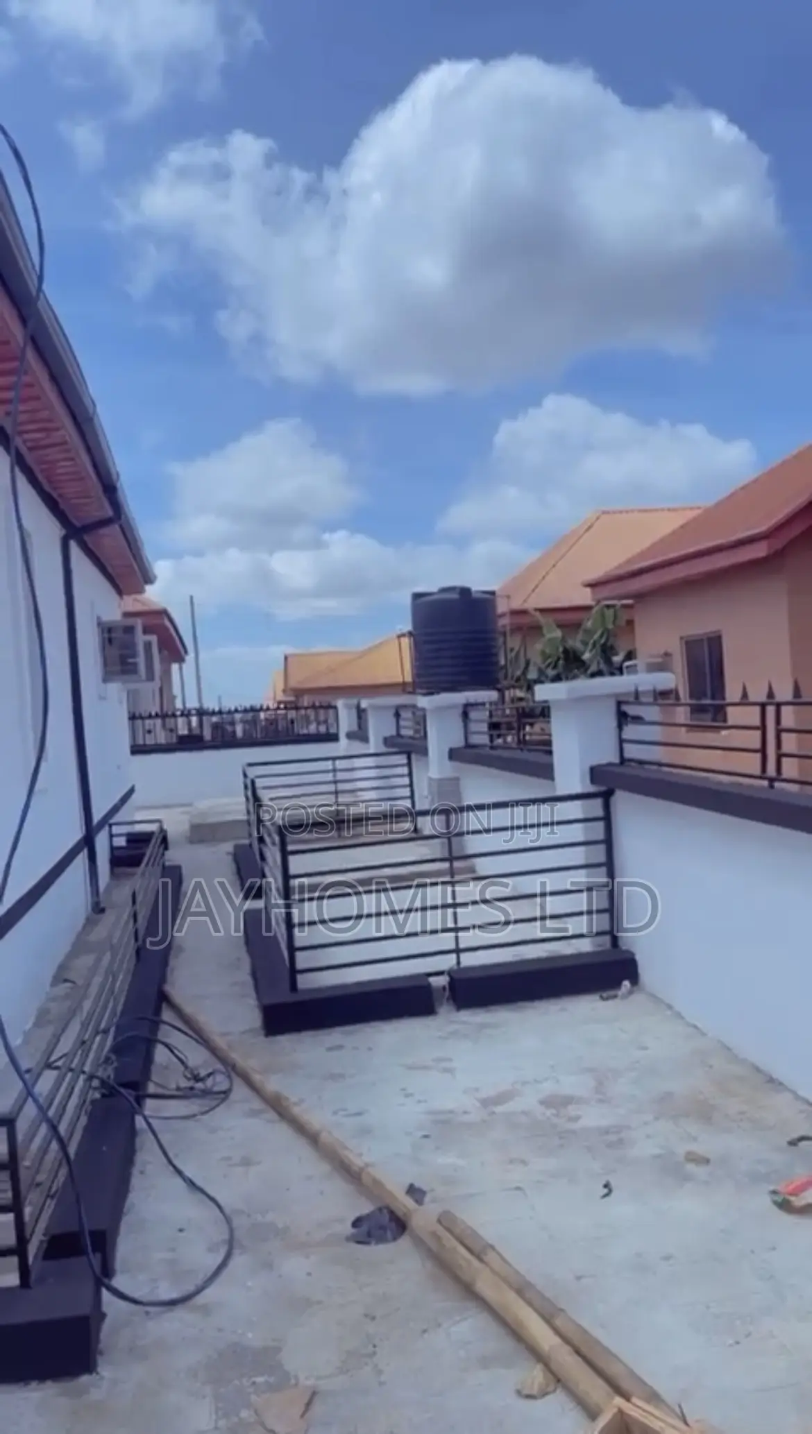 4bdrm Bungalow in Asaba Housing Estate, Oshimili South for sale in Oshimili South