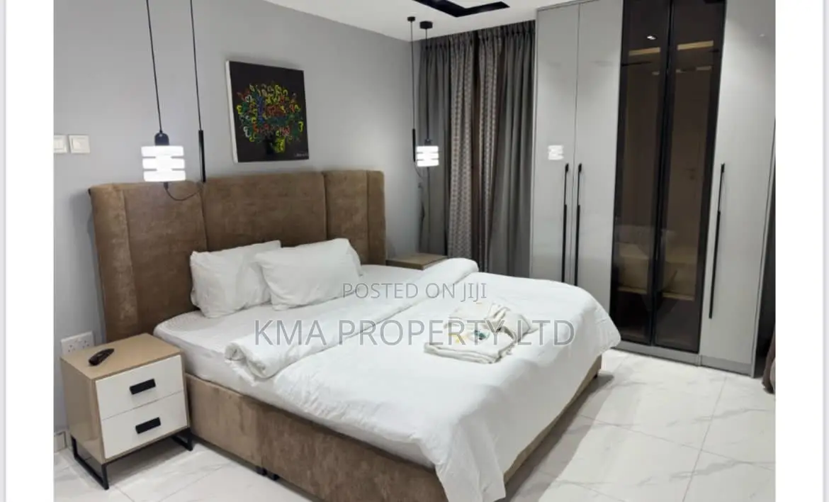 Cozy And Tastefully Furnished 3 Bedroom Apartment With Ps5 in Apapa