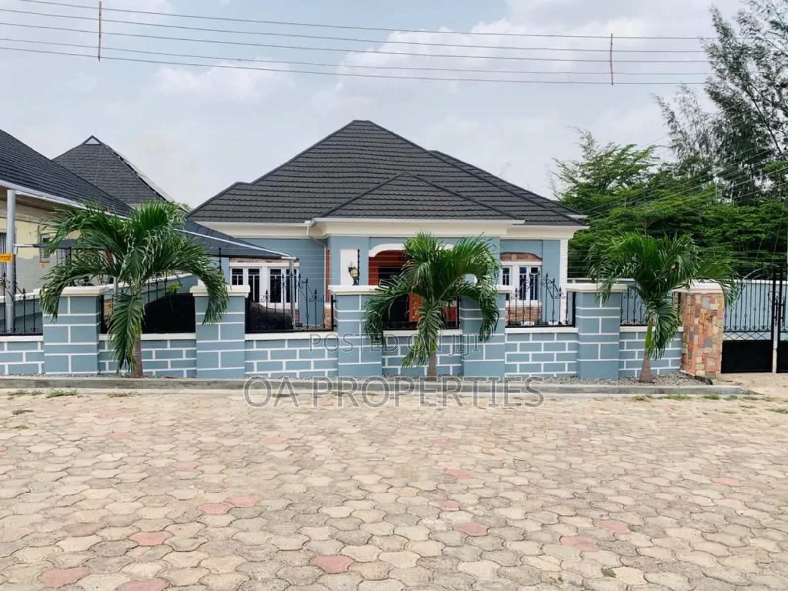 4bdrm Bungalow in Ibadan for sale in Ibadan