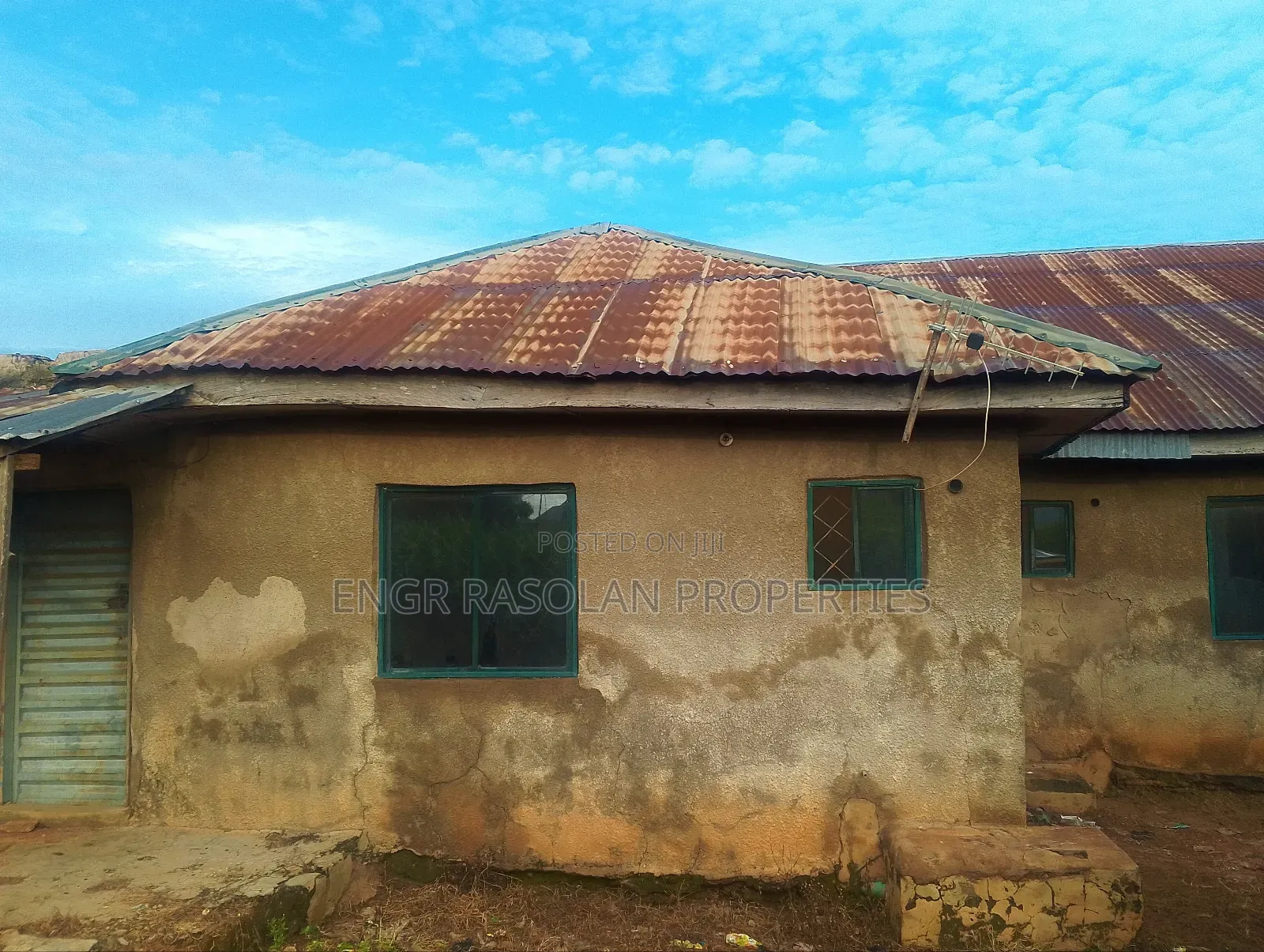 2bdrm Block of Flats in Reke, Asa for sale in Asa