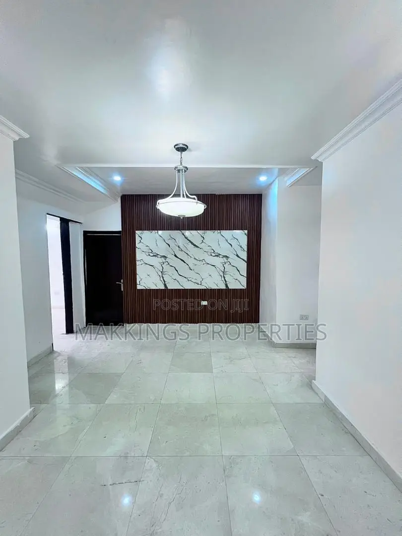 2bdrm Apartment in Lekki Phase 1 for rent in Lekki Phase 1