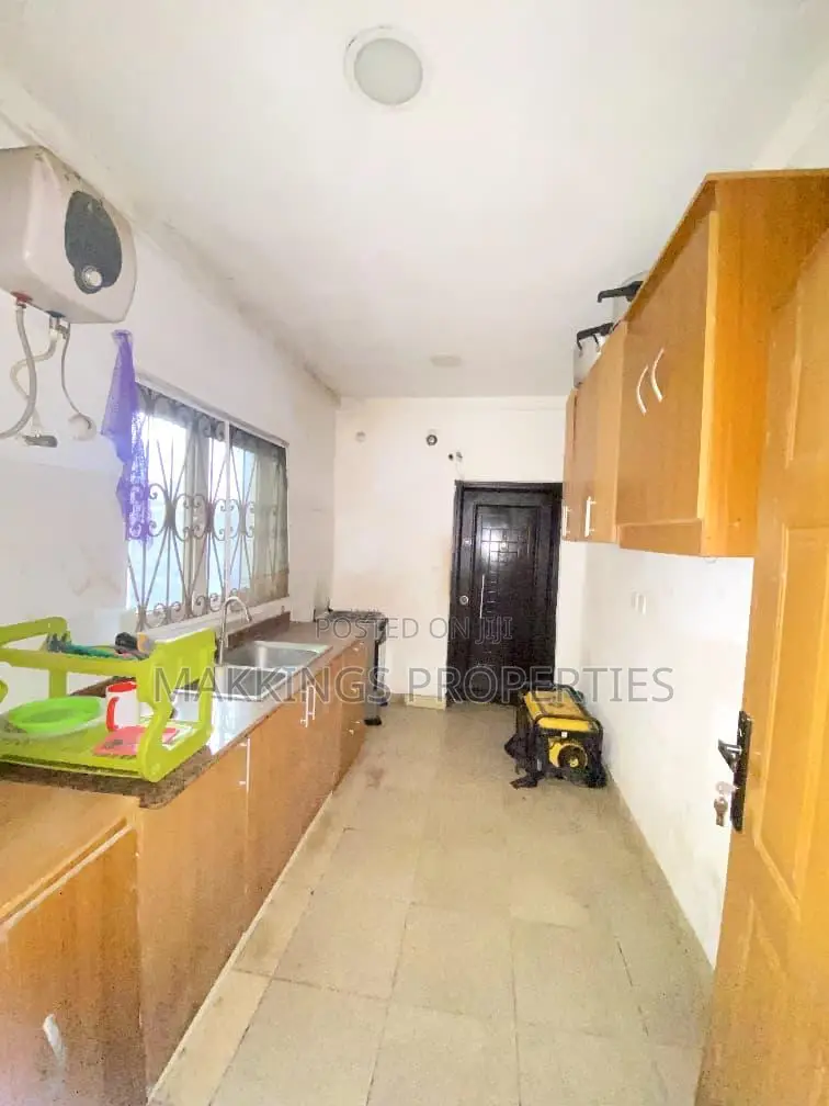 4bdrm Duplex in Ologolo for rent in Ologolo