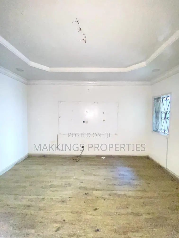4bdrm Duplex in Ologolo for rent in Ologolo