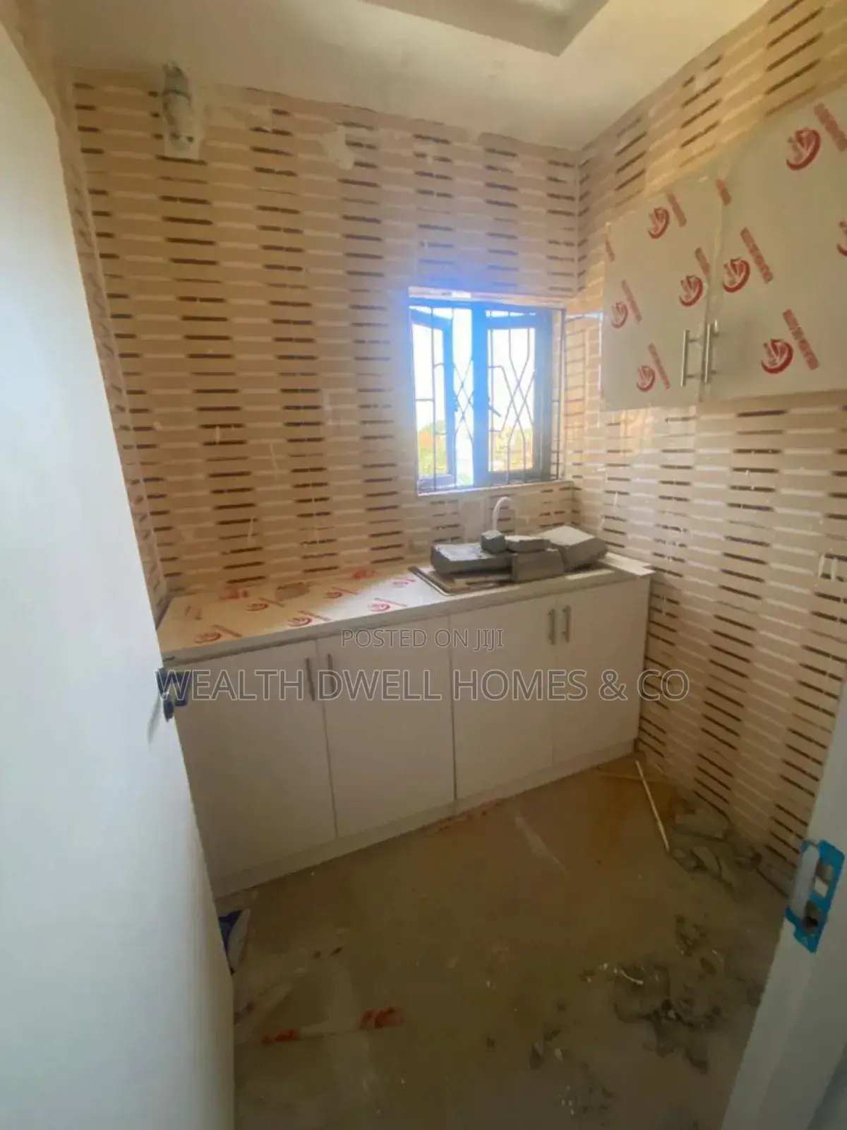 Furnished 2bdrm Block of Flats in Lekki for sale in Lekki