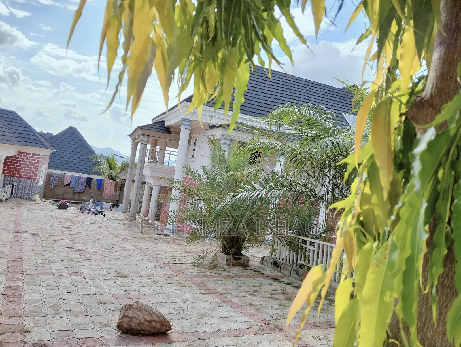 5bdrm Duplex in Lokoja for sale in Lokoja