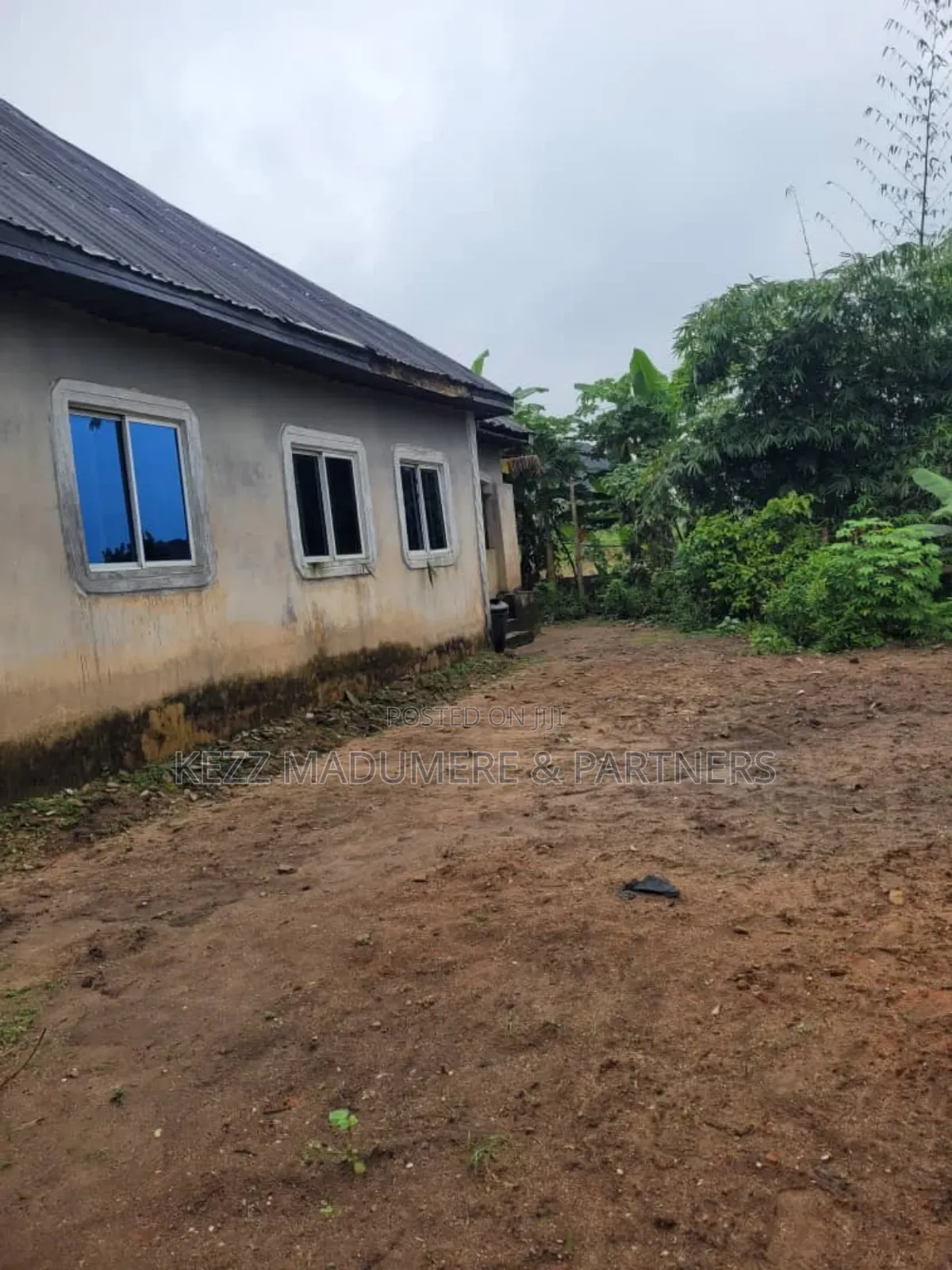 3bdrm Bungalow in Near Ezesco After for sale in Aba North
