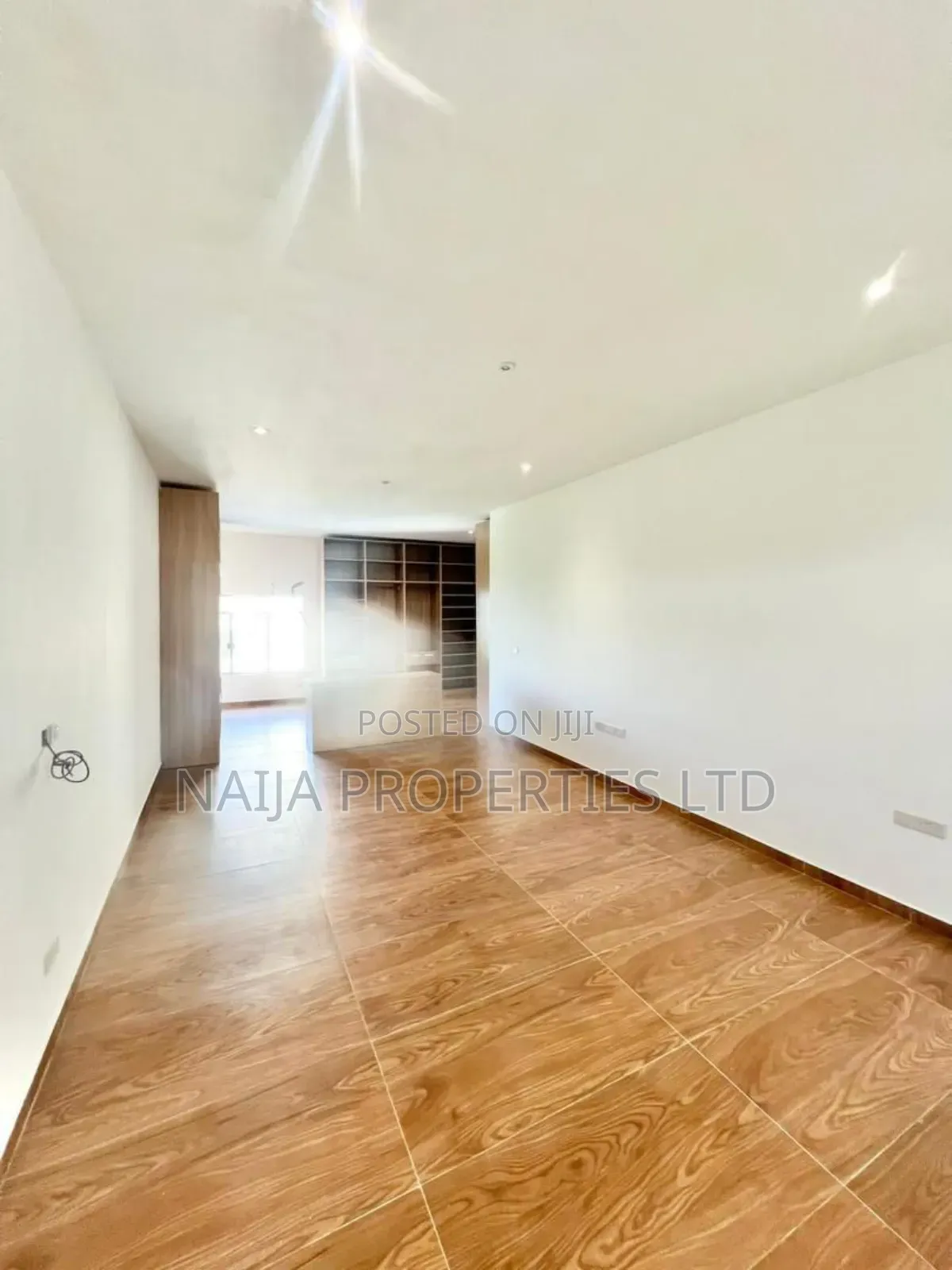 5bdrm Duplex in Royal Garden Estate, Ajah for sale in Ajah