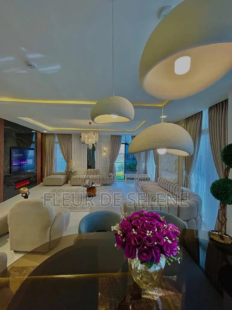 Waterfront 3 Bedroom Apartment – Ikoyi in Ikoyi S.W