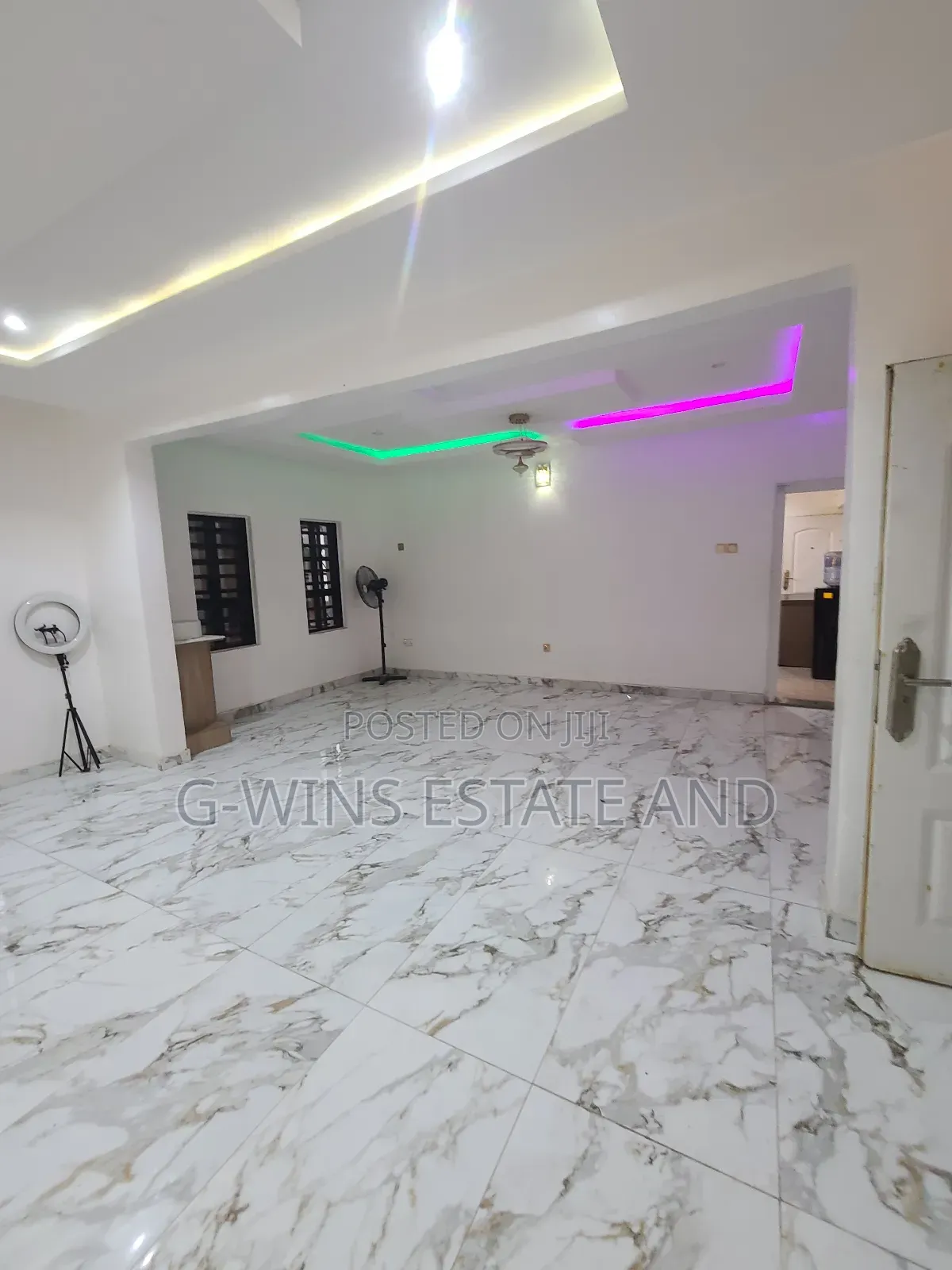 6bdrm Duplex in Okhuoromi Off, Benin City for sale in Benin City
