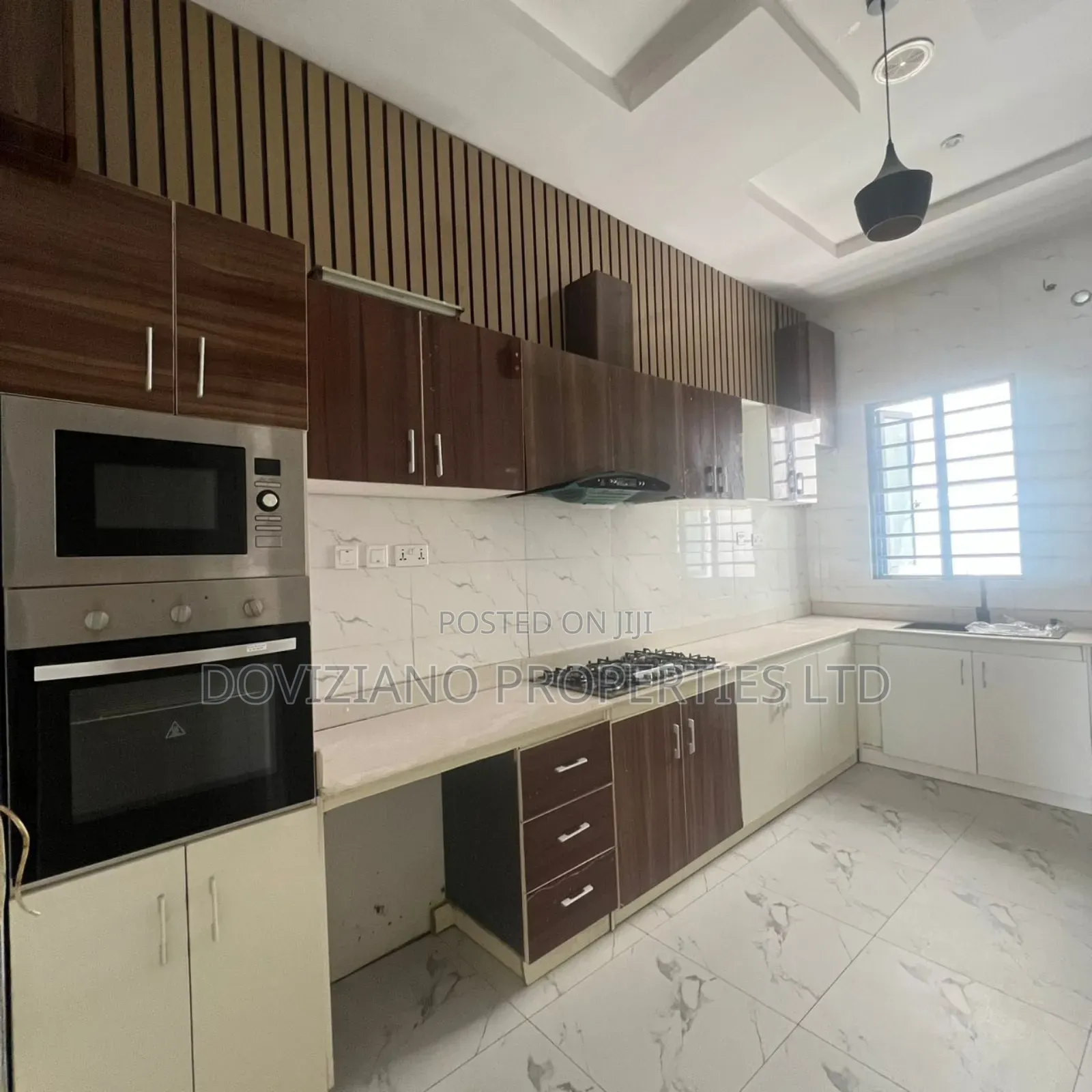 4bdrm Duplex in Lekki for sale in Lekki