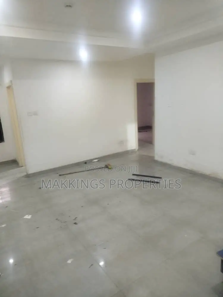 3bdrm Apartment in Osapa london for rent in Osapa london