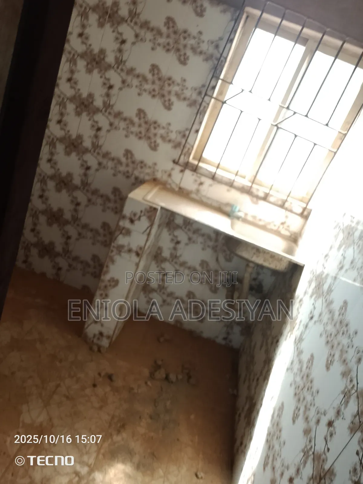 2bdrm Block of Flats in Mr Biggs, Igbogbo for rent in Igbogbo