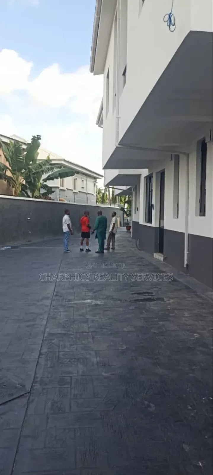 4bdrm Duplex in Surulere for sale in Surulere