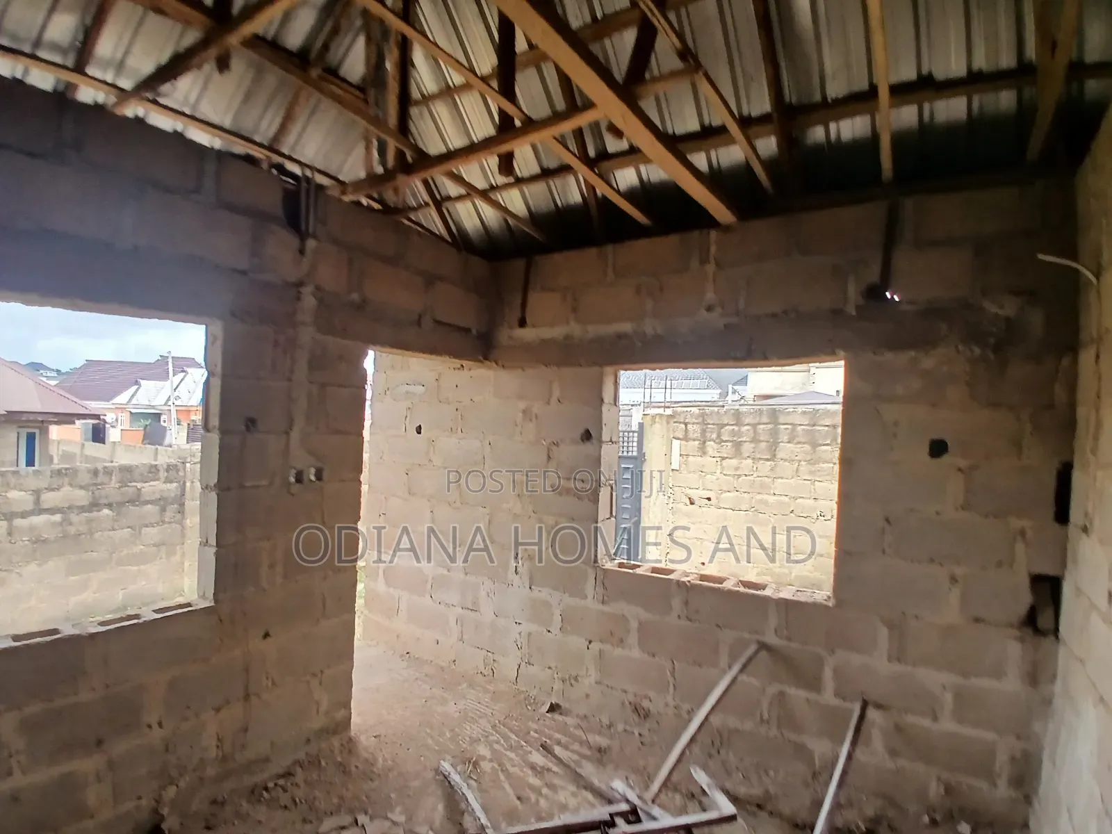 8bdrm Bungalow in Promiseland, Elebu, Akala Express for sale in Akala Express