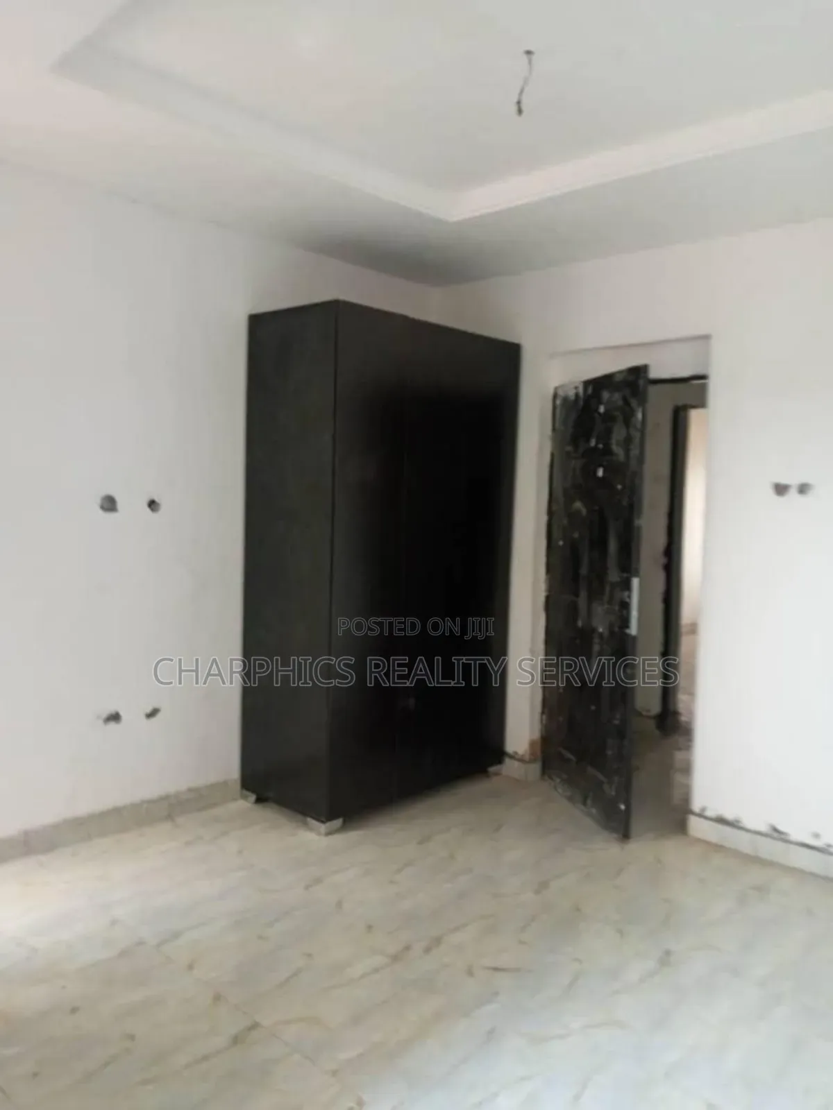 3bdrm Duplex in Surulere for sale in Surulere