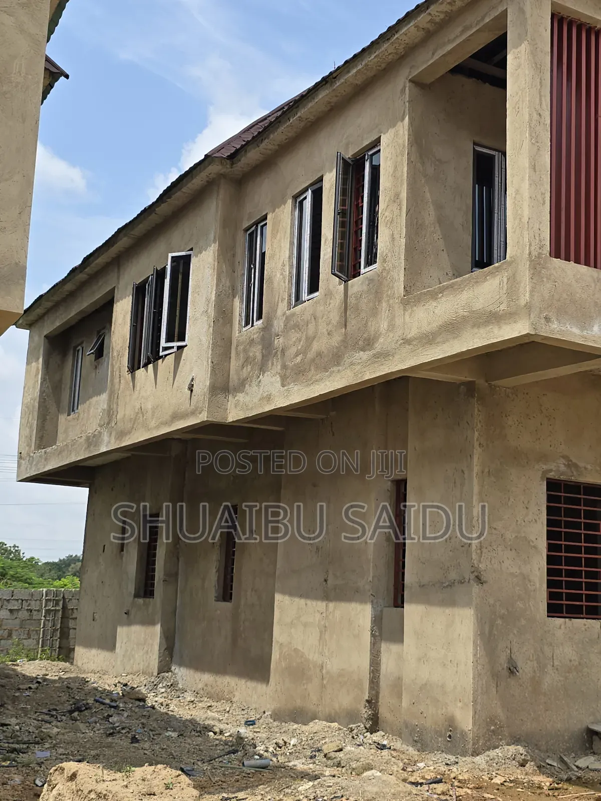 5bdrm Duplex in Aqua Planet Resort, Central Business District for sale in Central Business District