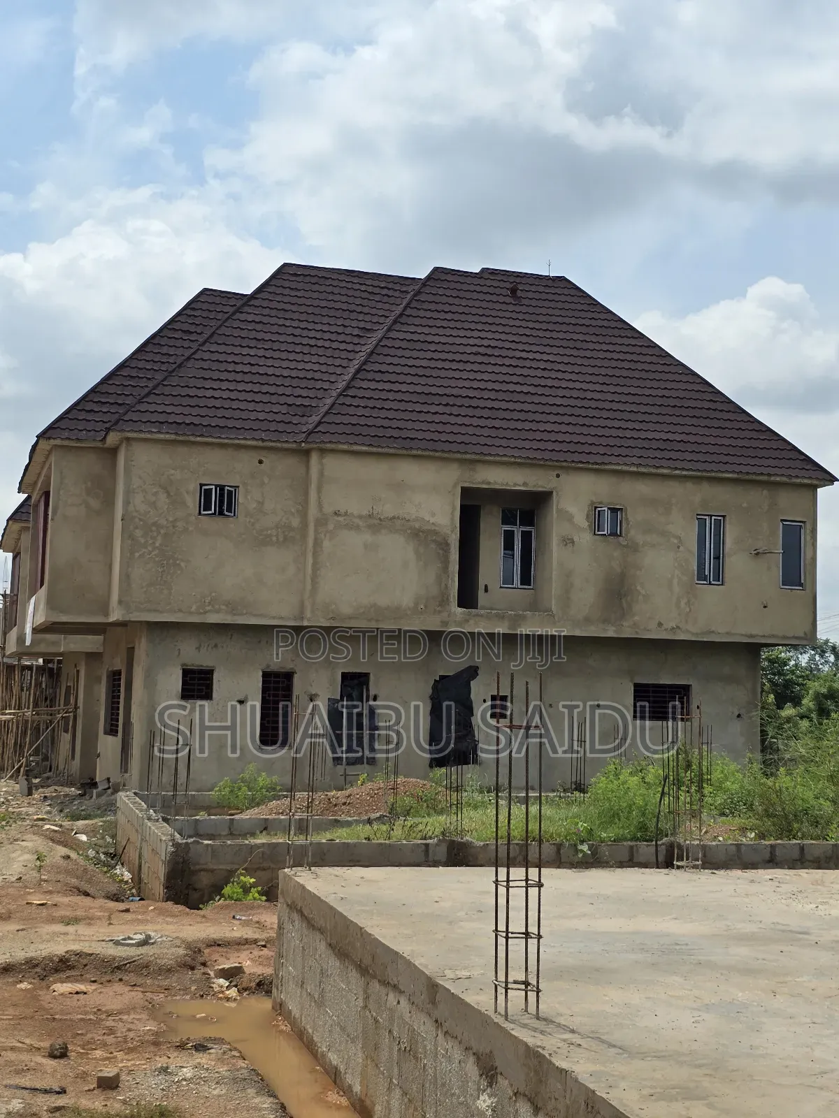 5bdrm Duplex in Aqua Planet Resort, Central Business District for sale in Central Business District