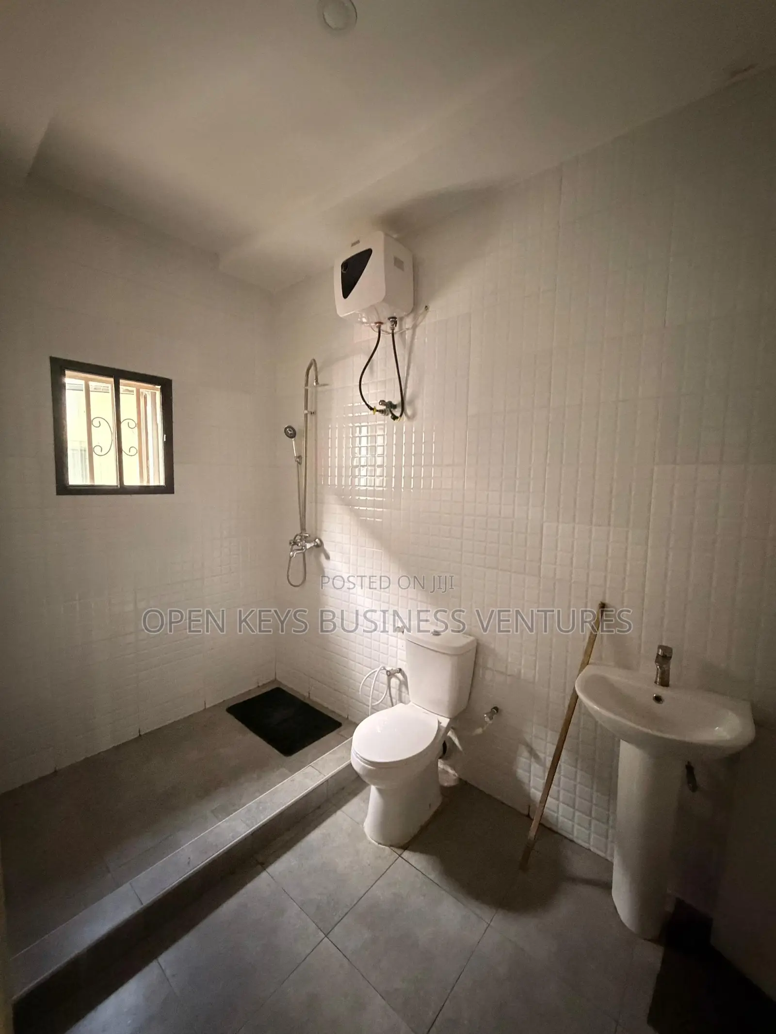 Furnished 5bdrm Duplex in Kolapo Ishola, Akobo for rent in Akobo