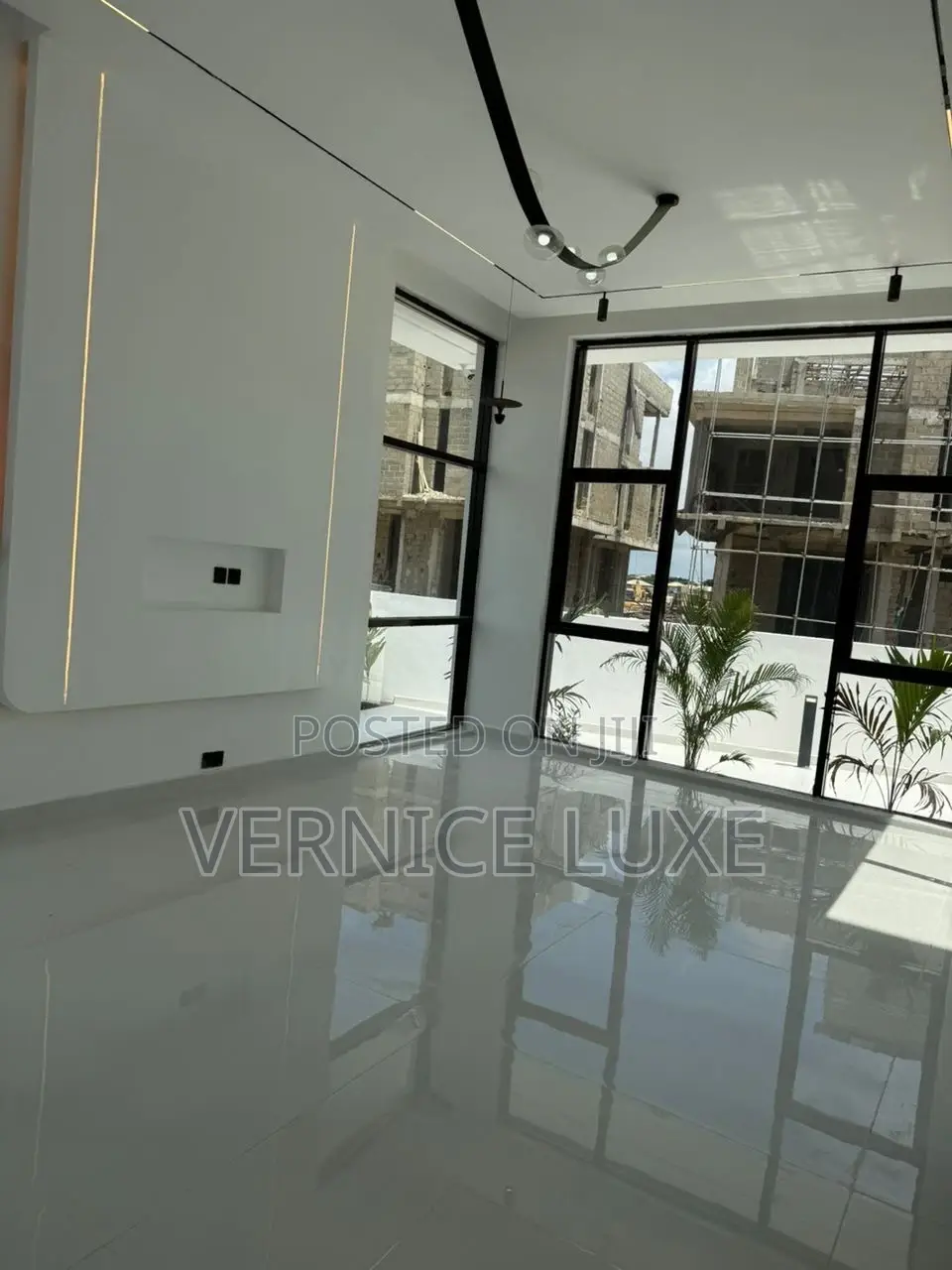 5bdrm Duplex in Osapa, Lekki for sale in Osapa london
