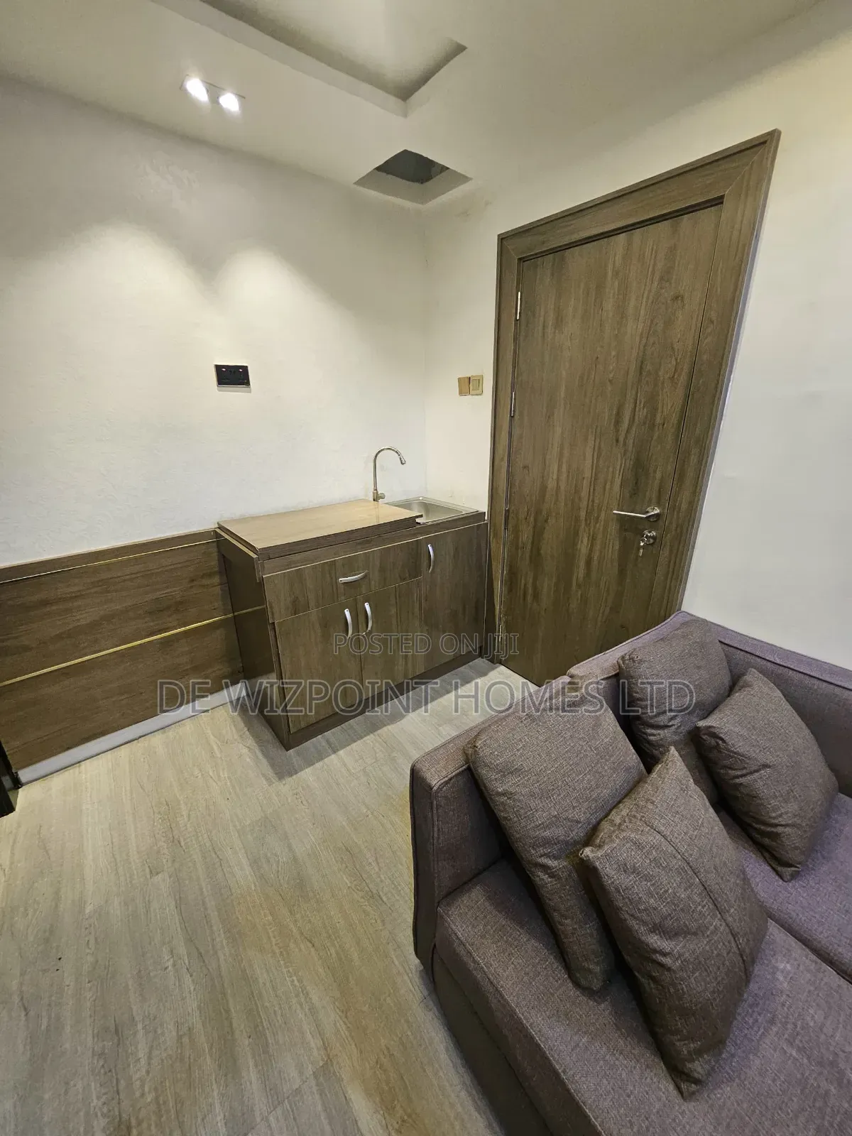 Luxury 1bedroom Apartment for Shortlet in Life Camp