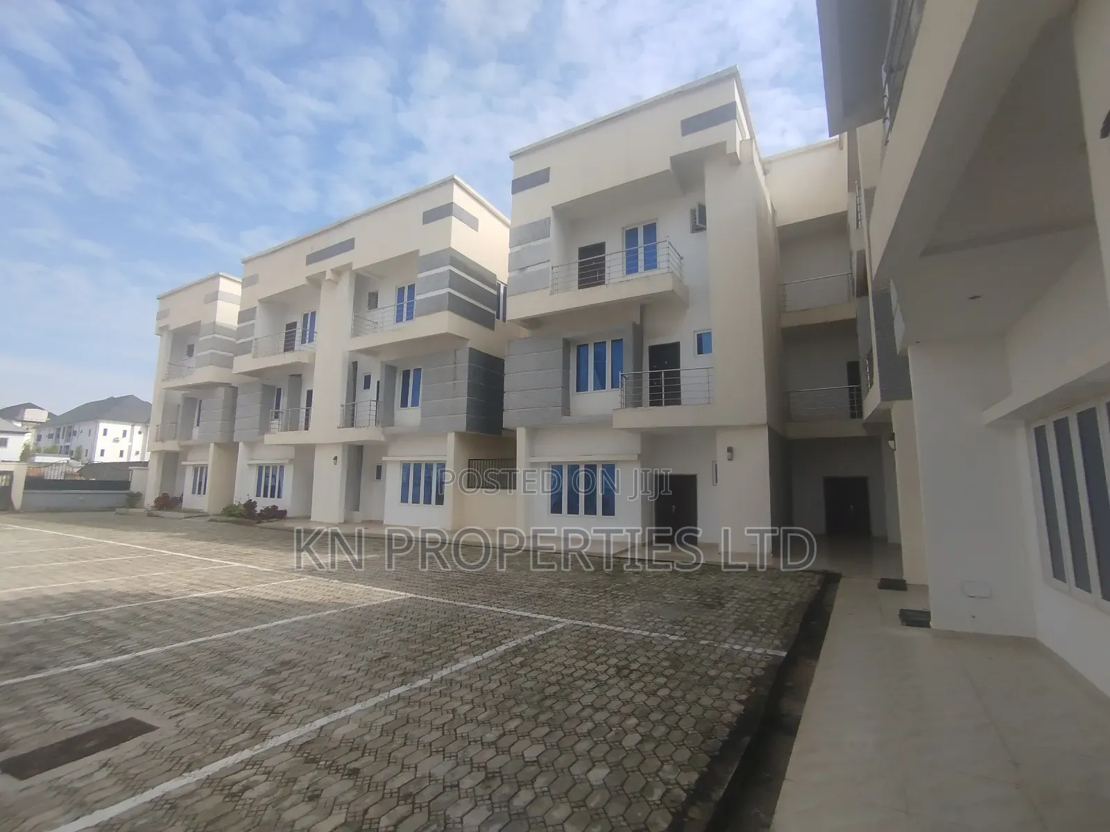 5bdrm Duplex in Gusape Main, Guzape District for rent in Guzape District