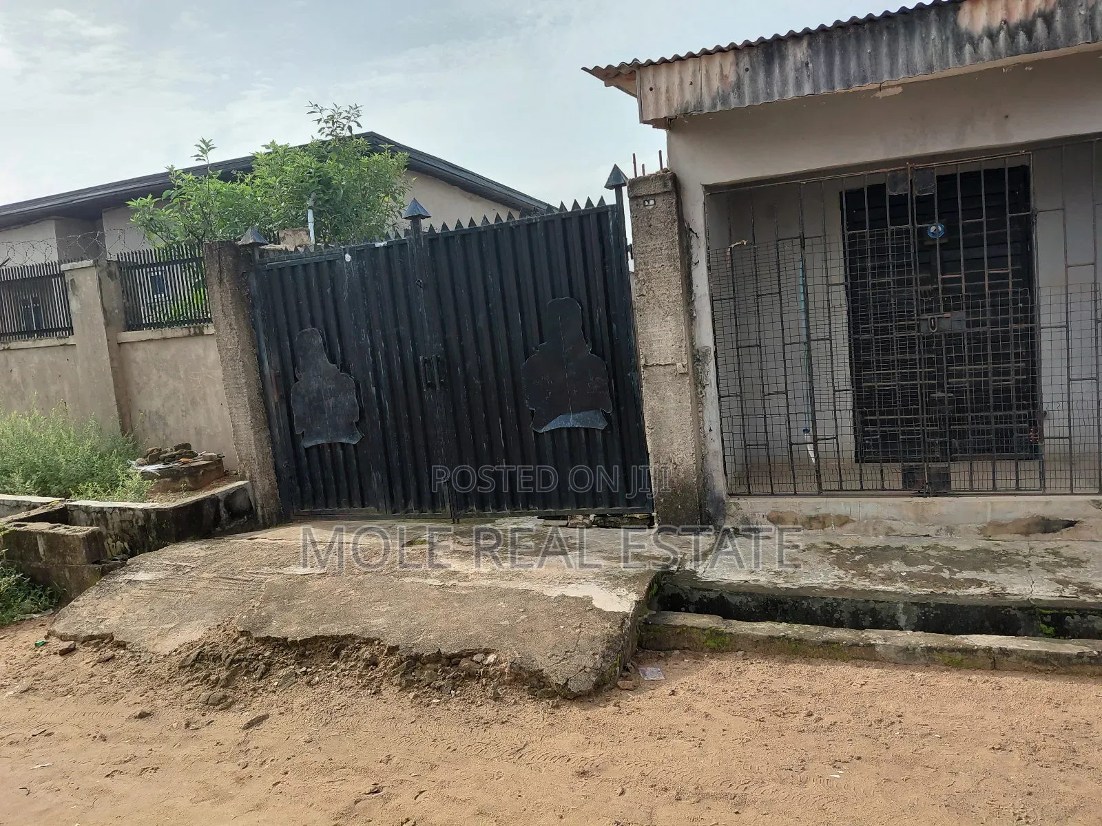 11 Plots of Land Facing Redeemed Camp Lagos Ibadan Express in Obafemi-Owode
